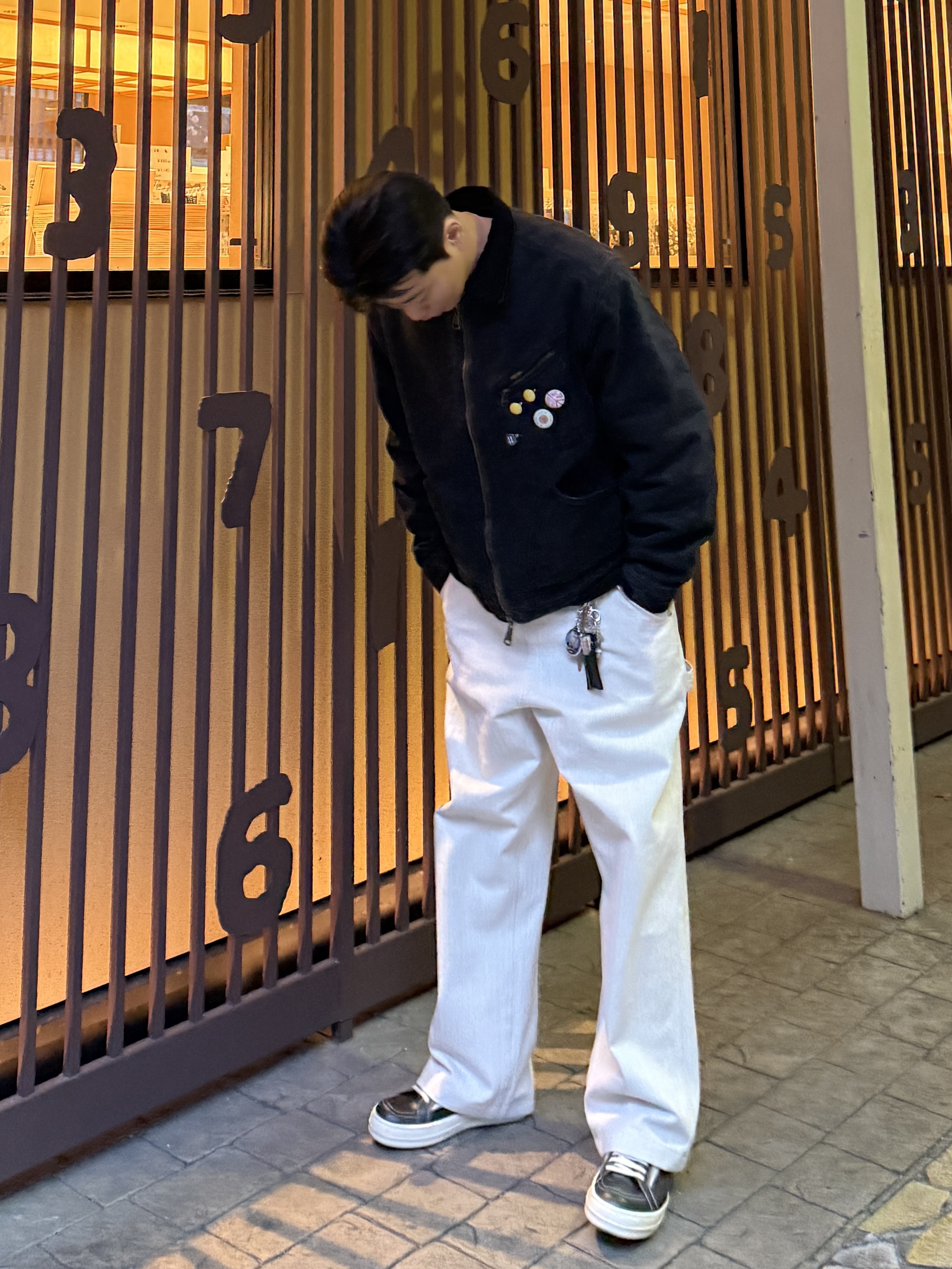 Kapital 14 oz. Denim Bone Lining Reversible Zip Up Work Jacket Black, Rick Owens Luxor Vintage Sneakers Black Milk 착용 스타일 - 2