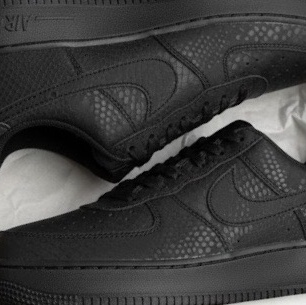 Nike x Kobe Bryant Air Force 1 Low Black 착용 스타일