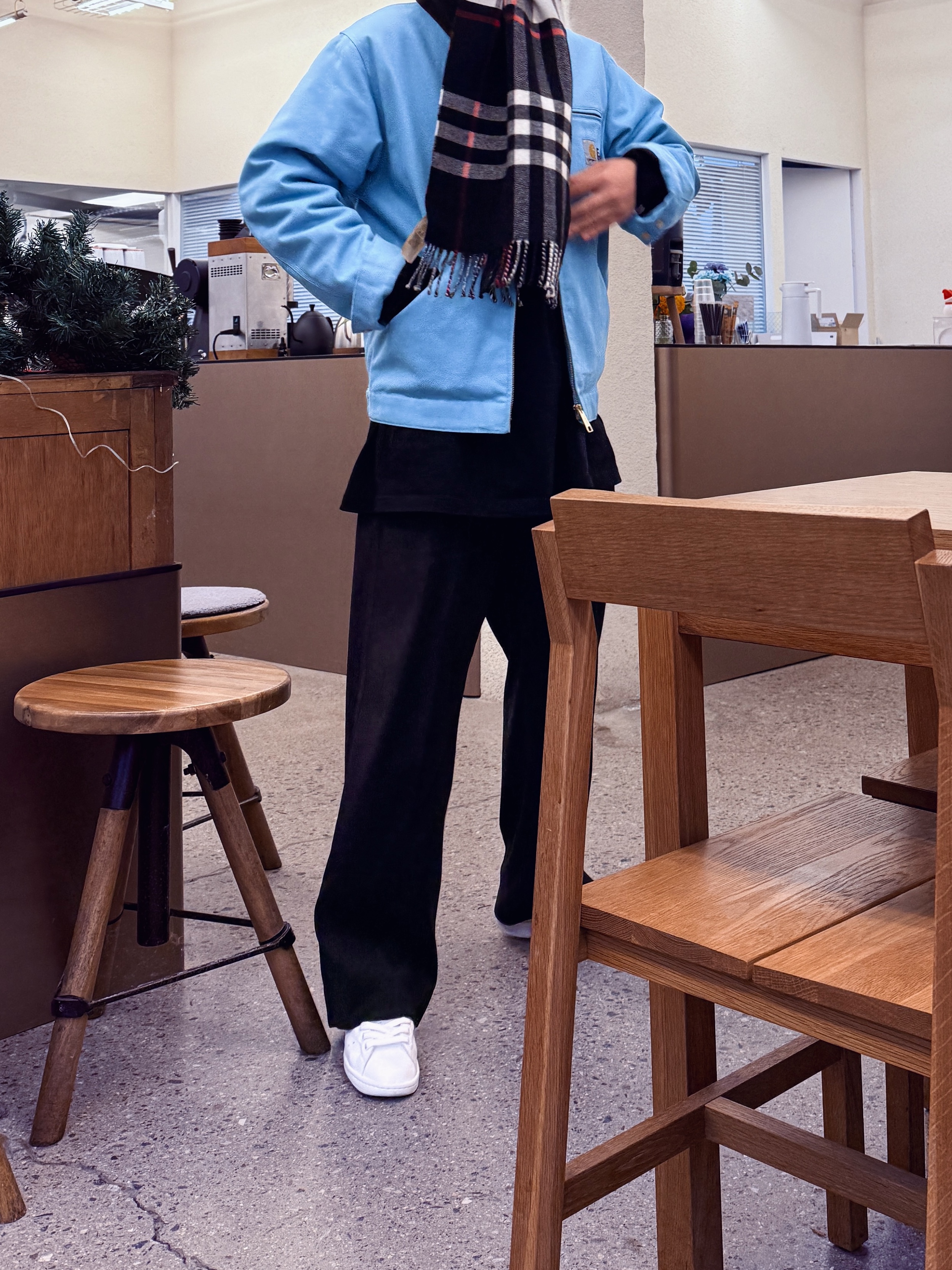 Carhartt WIP x IAB Studio OG Detroit Jacket Milky Blue, (W) Balenciaga x Adidas Stan Smith Core White Green 착용 스타일 - 2