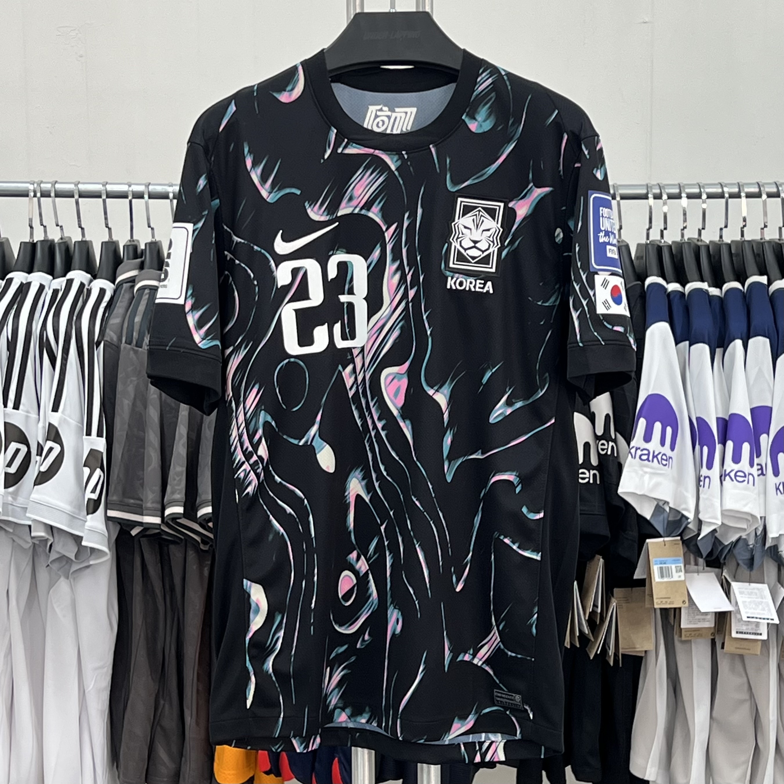Nike Korea Strike Elite Dri-Fit Knit Soccer Drill Top Black - Asia, Nike Korea Dri-Fit Strike Soccer Knit Drill Top Global Blue 착용 스타일 - 2