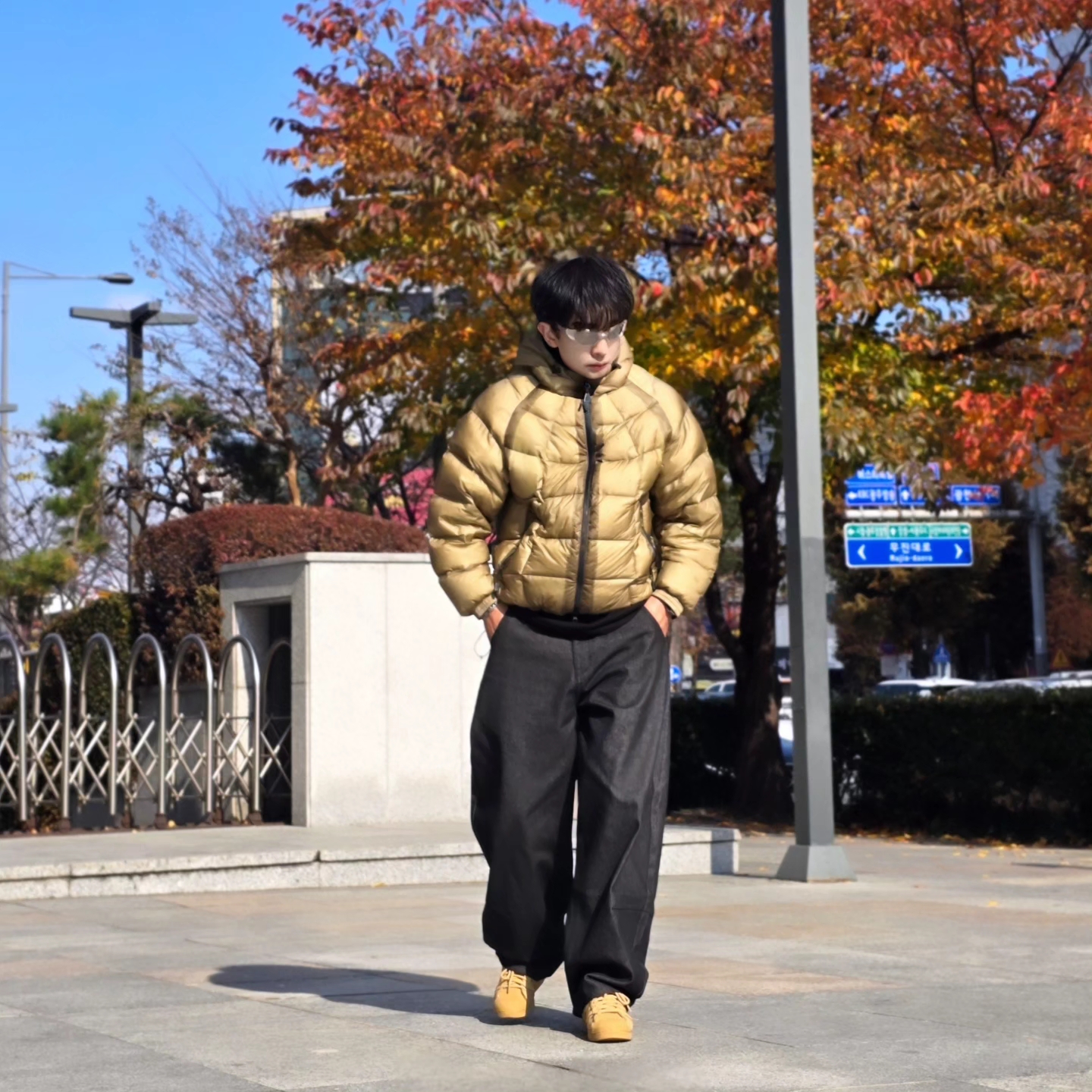Adidas Superstar Golden Beige 착용 스타일 - 4