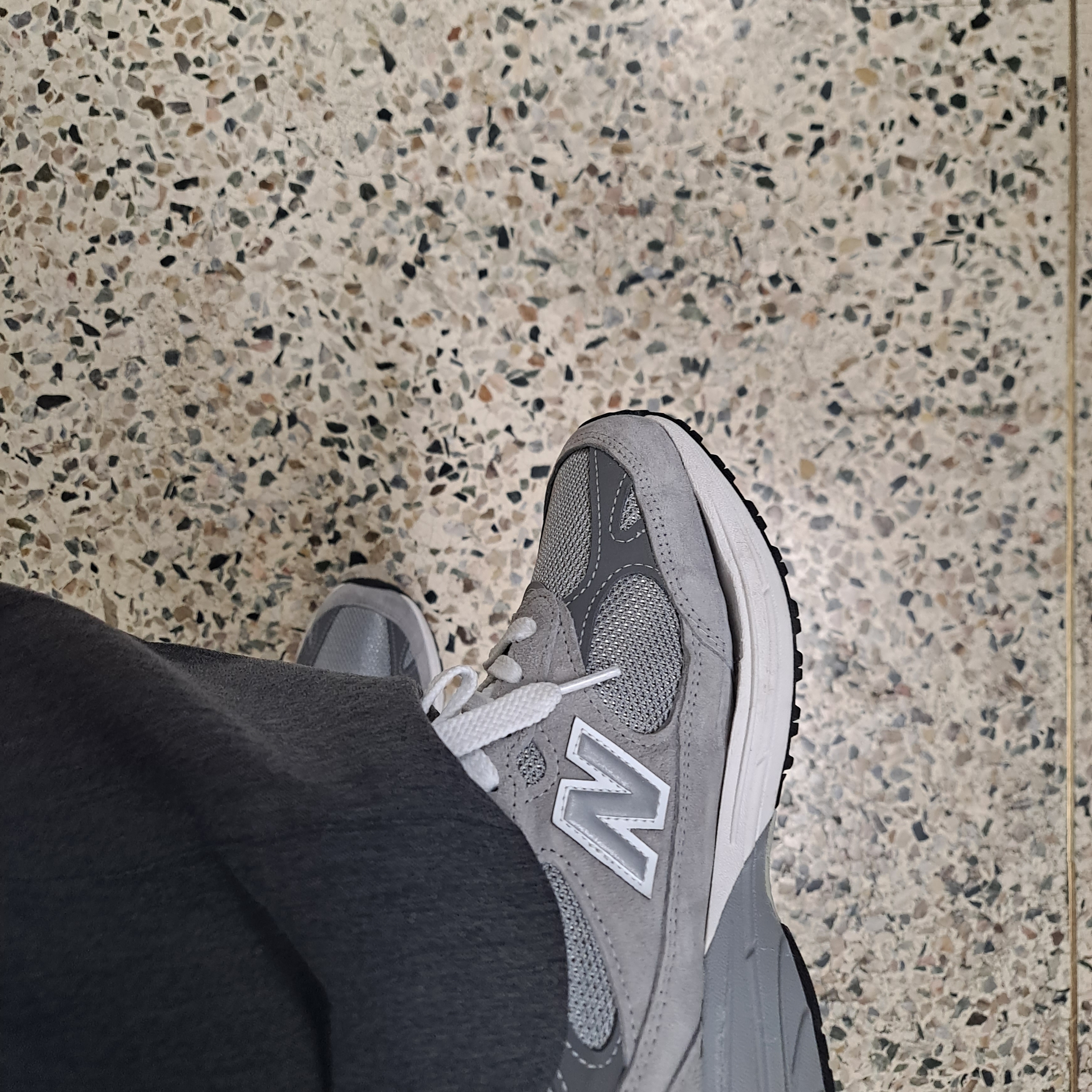 New Balance 993 Made in USA Grey - D Standard 착용 스타일 - 2