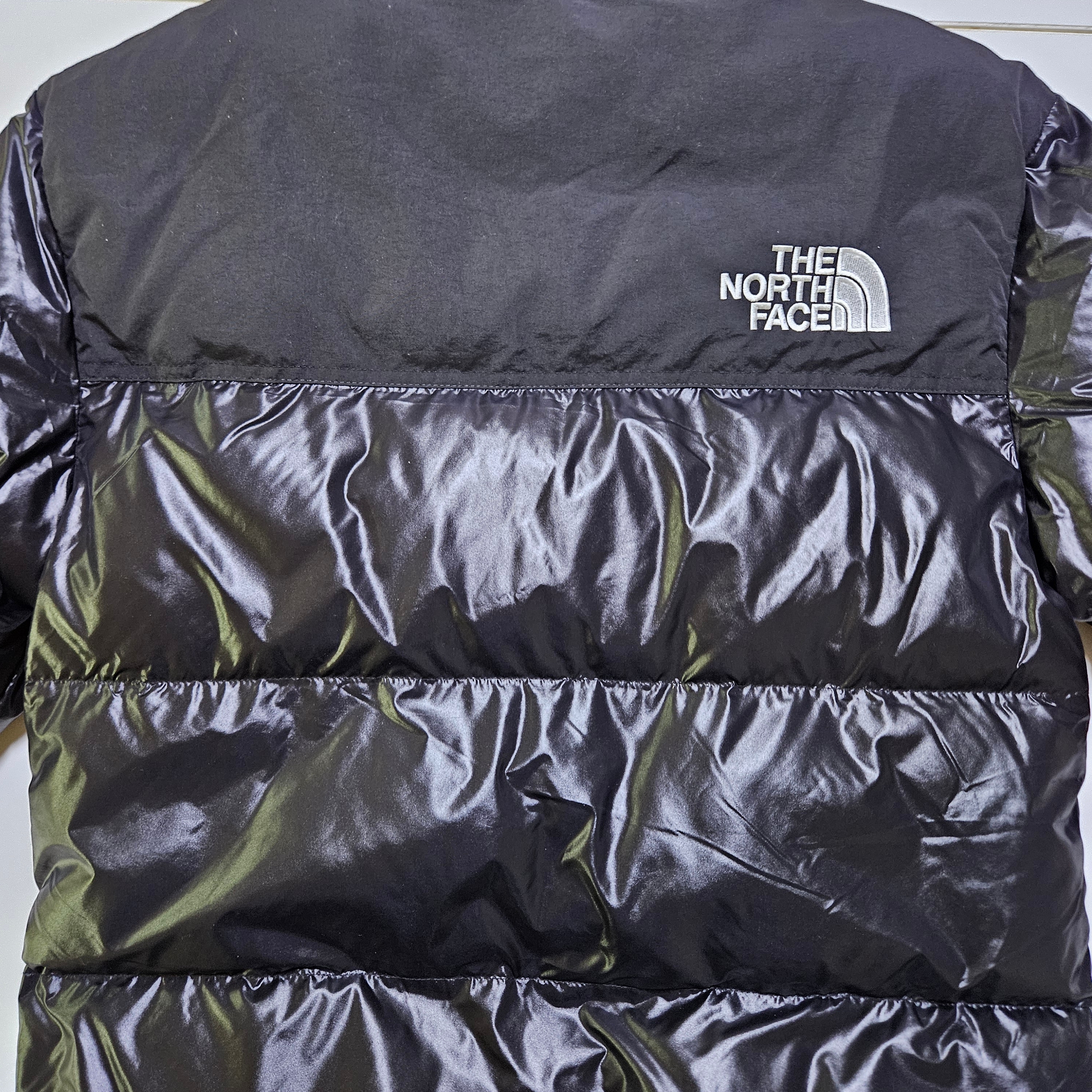 The North Face On Ball Jacket Black 착용 스타일 - 1
