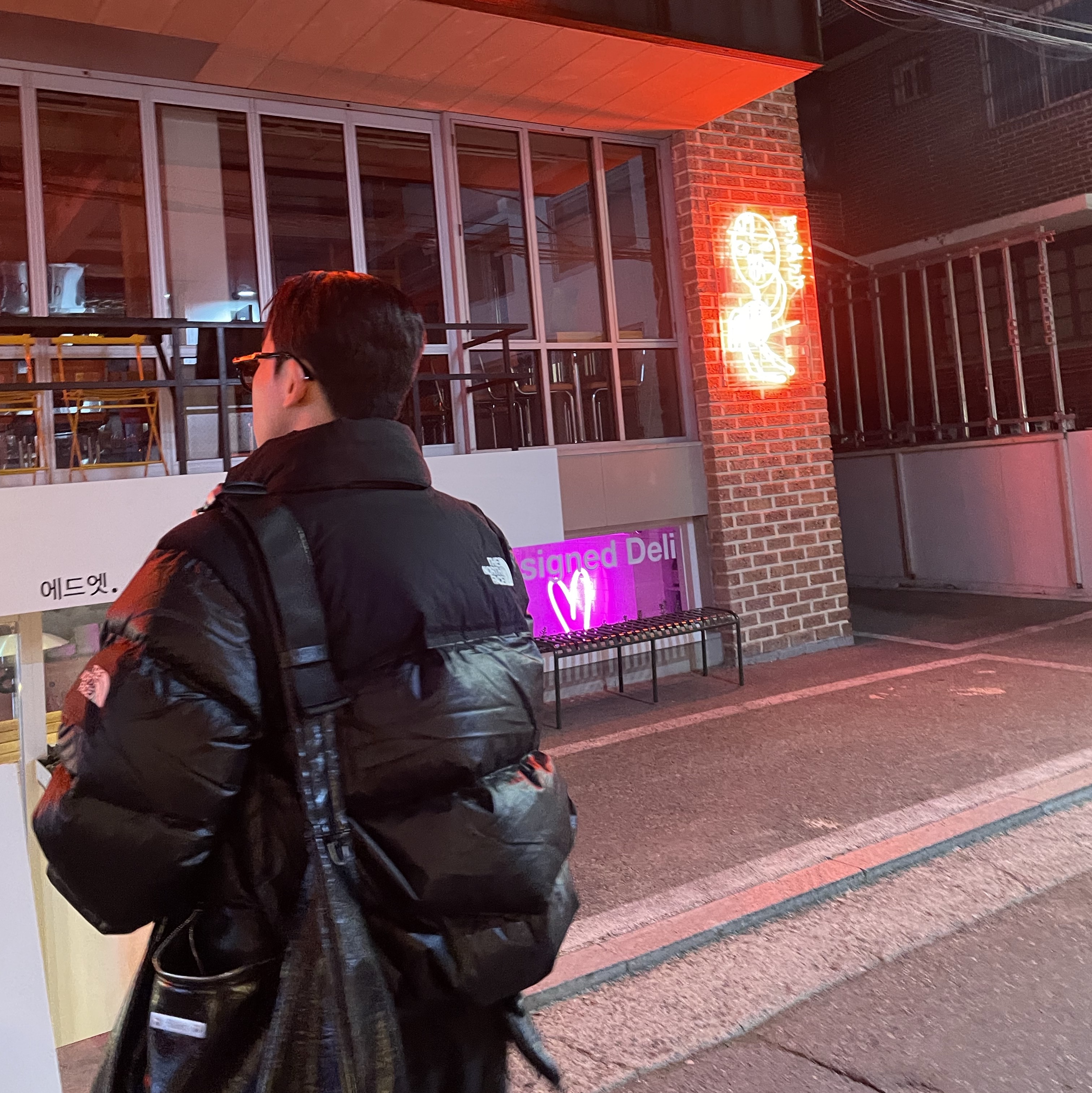 The North Face White Label Novelty Nuptse RDS Down Jacket Black, Zara Utility Pocket Pants Black 착용 스타일 - 3