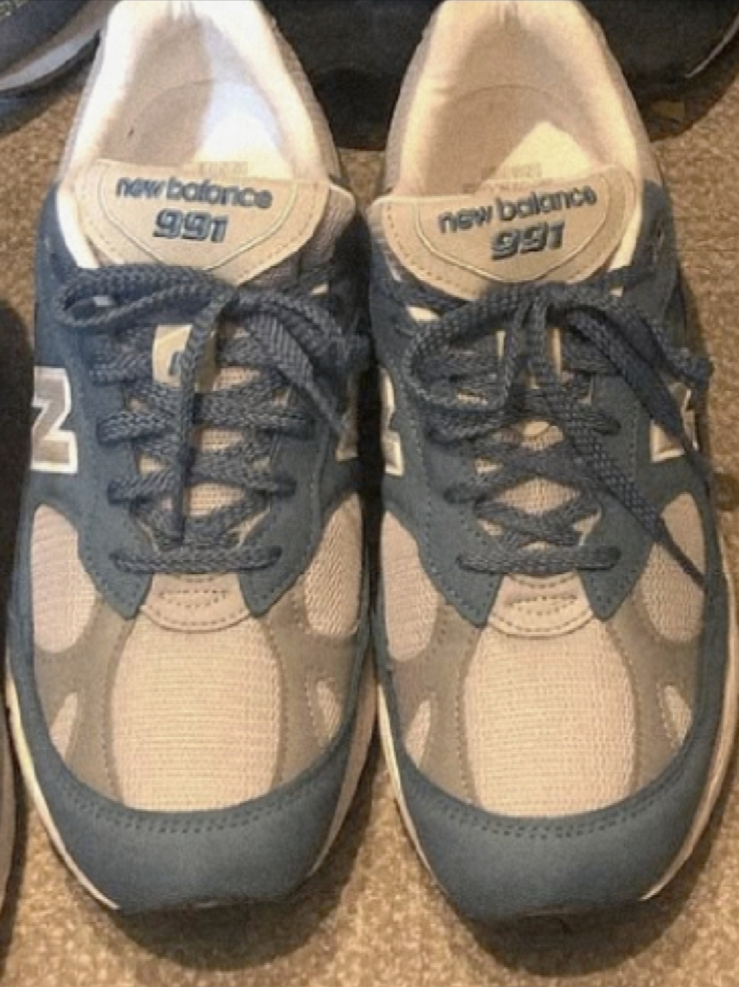 New Balance 991 Made in UK Blue Grey 착용 스타일