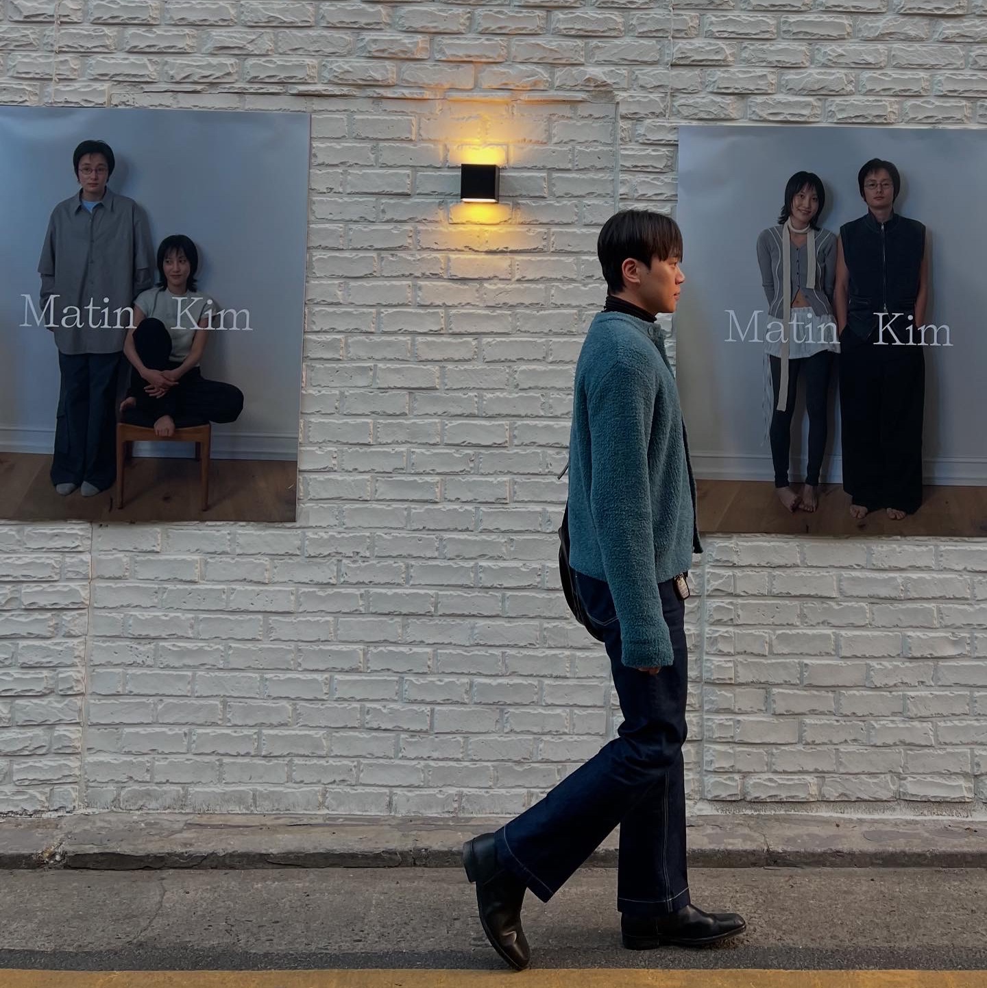 Matin Kim Spell Point Stripe Knit Cardigan Black, Matin Kim Spell Point Stripe Knit Cardigan Ivory 착용 스타일