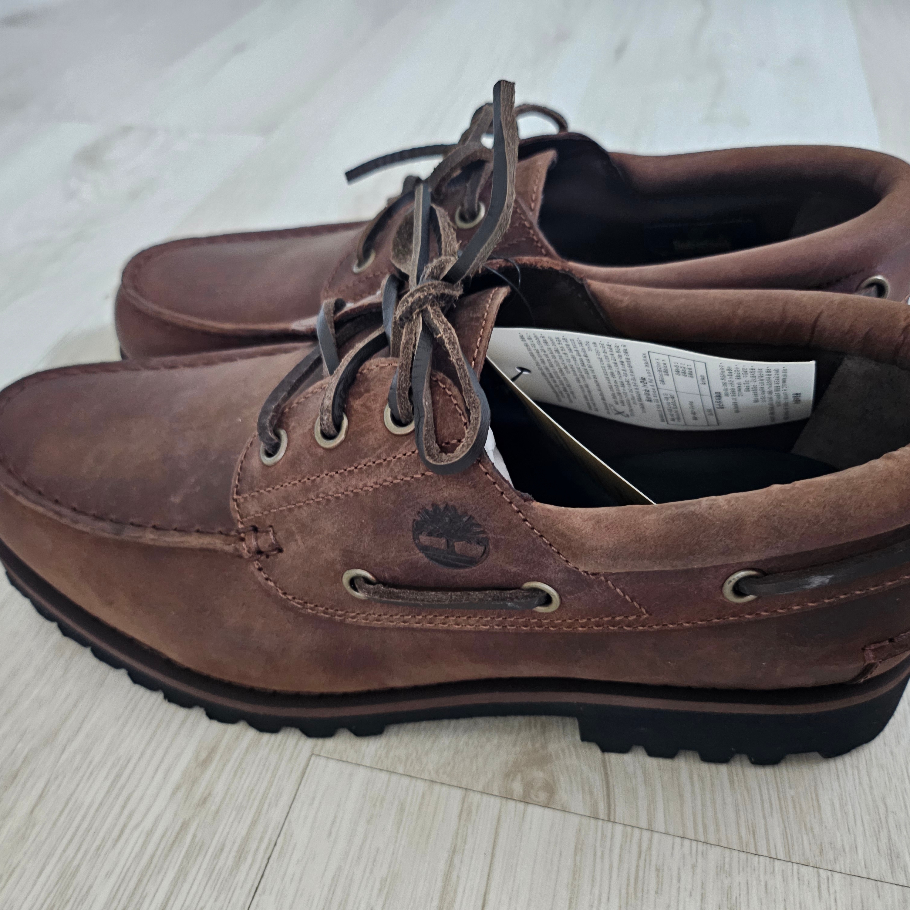 Timberland x Thisisneverthat 3-Eye Authentic Boat Shoes Brown - Wide 착용 스타일