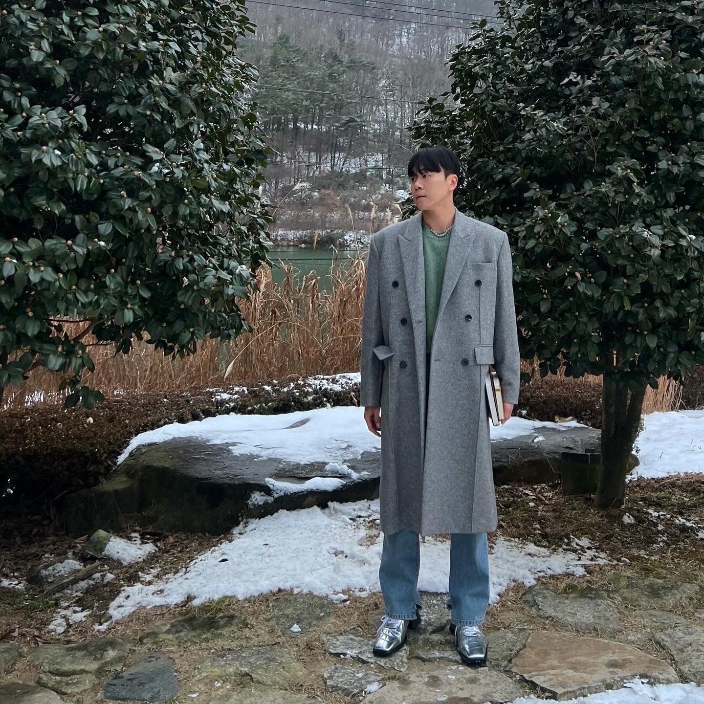 [KREAM 단독] STU Overfit Double Breasted Cashmere Coat Grey, STU Double Coat Grey 착용 스타일