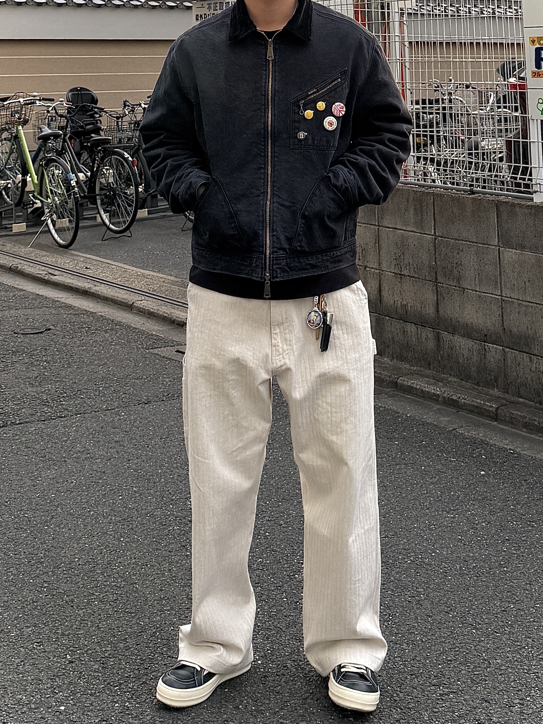 Kapital 14 oz. Denim Bone Lining Reversible Zip Up Work Jacket Black, Rick Owens Luxor Vintage Sneakers Black Milk 착용 스타일 - 1