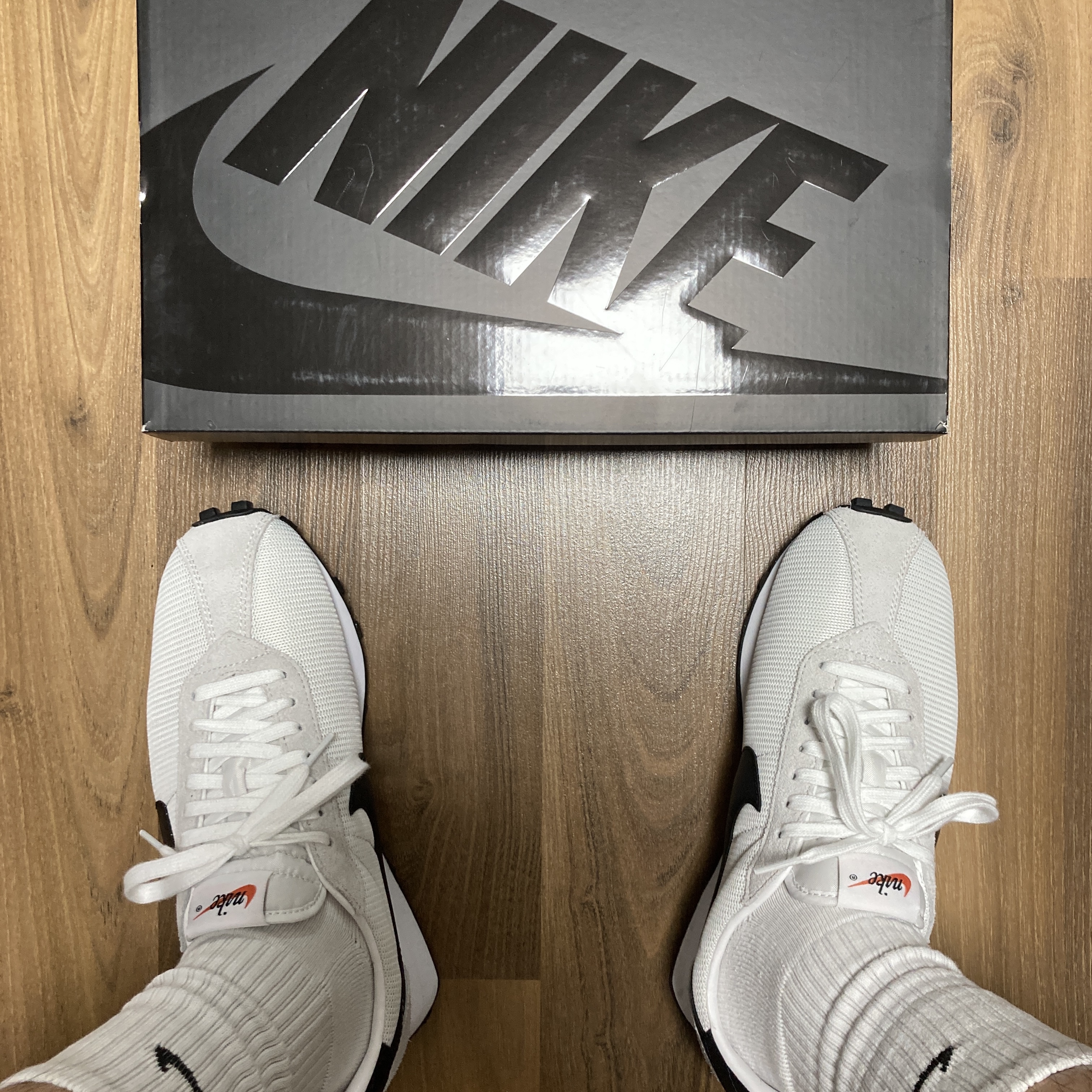 Nike LD-1000 Summit White White 착용 스타일 - 2