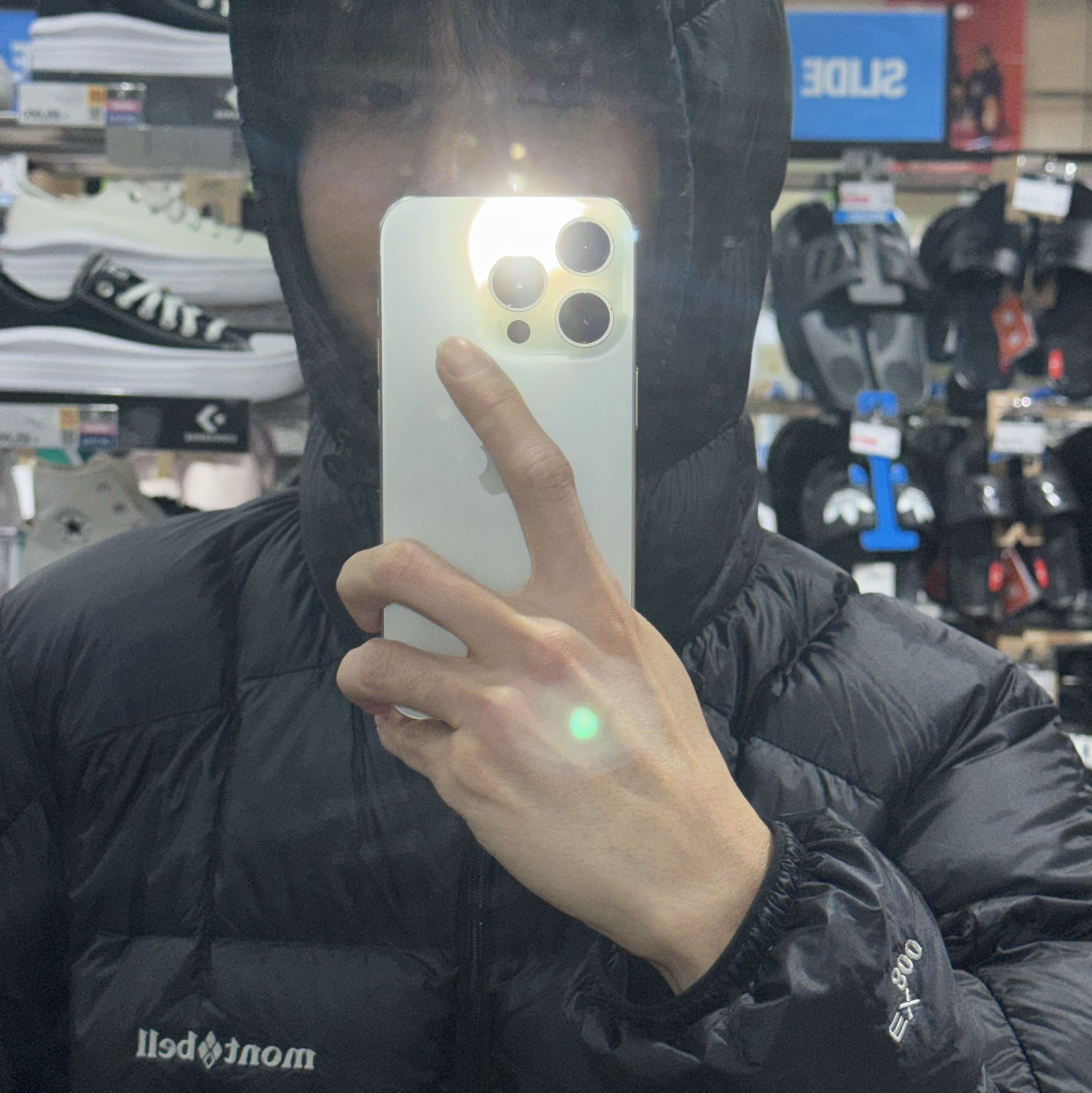 Montbell Superior Down Parka Black 착용 스타일