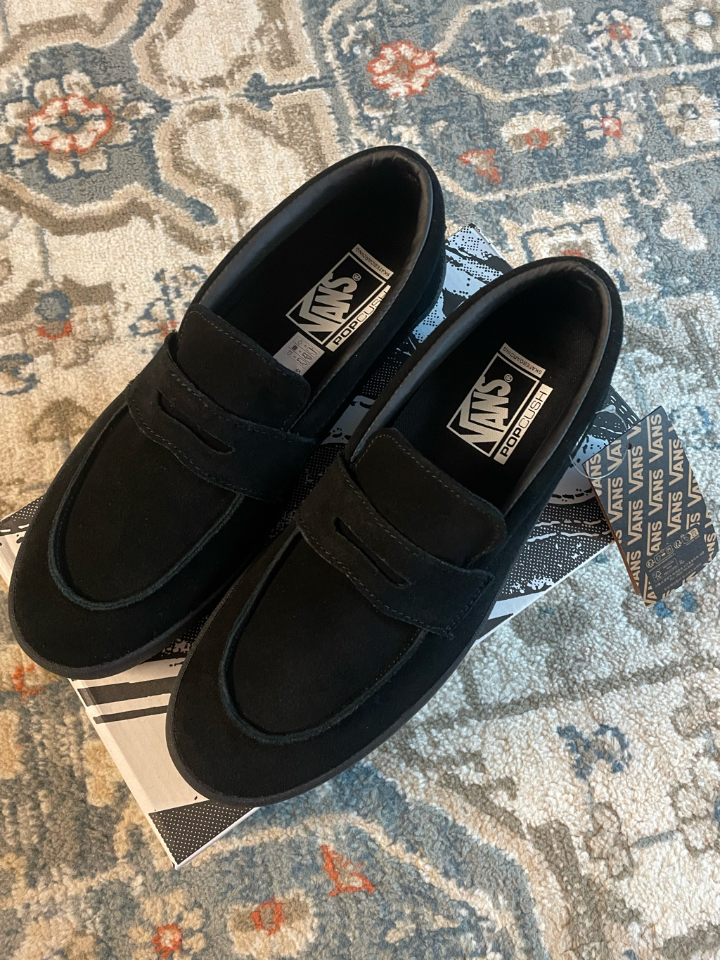 Vans Skate Loafer Suede Black 착용 스타일 - 3