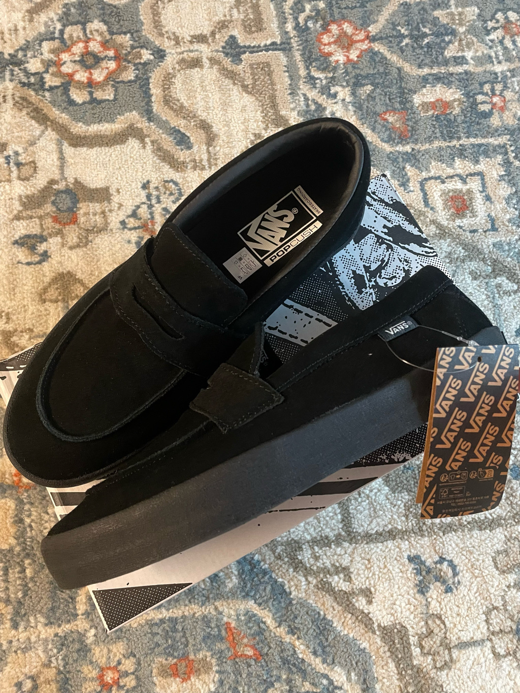 Vans Skate Loafer Suede Black 착용 스타일 - 1