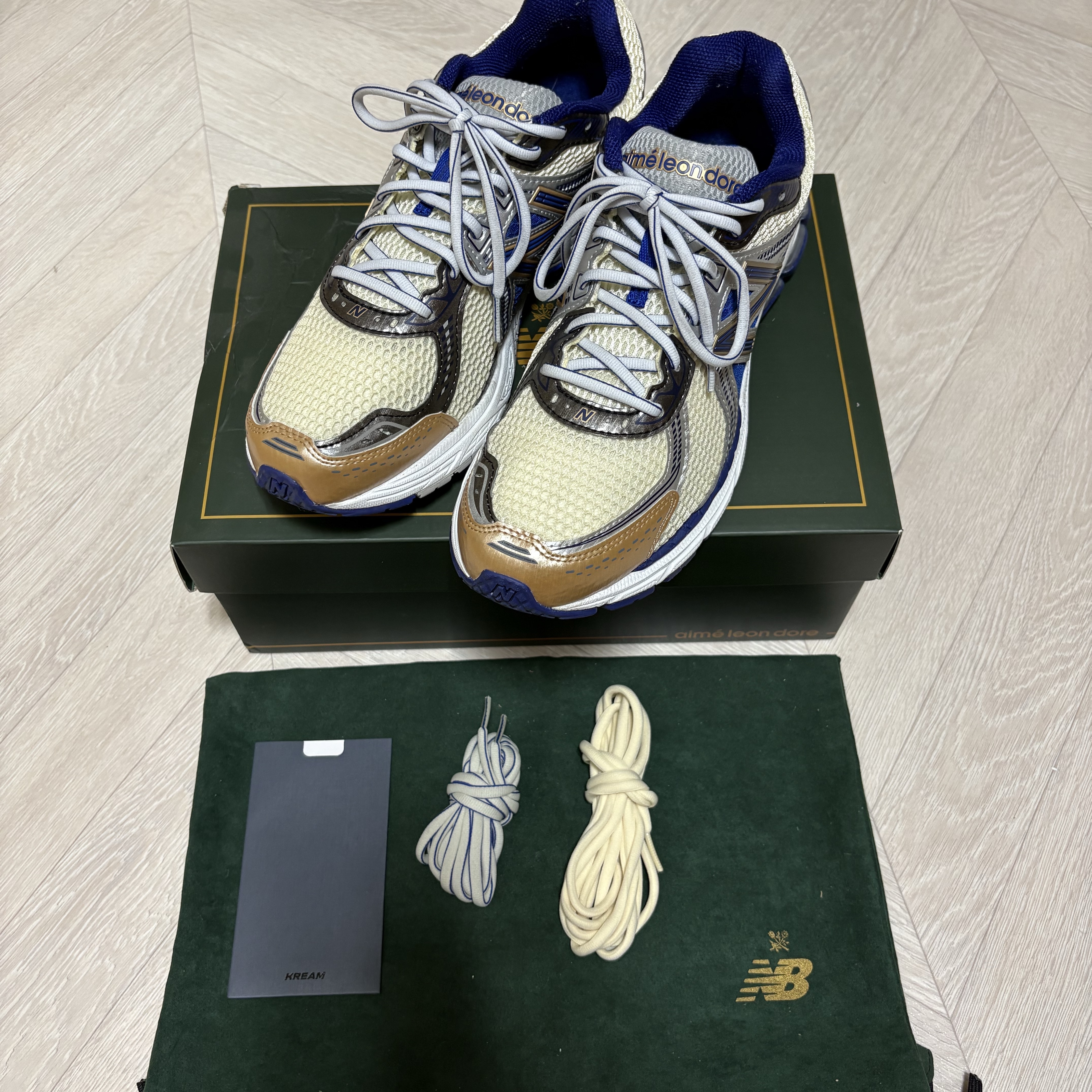 New Balance x Aime Leon Dore 860v2 Blue 착용 스타일