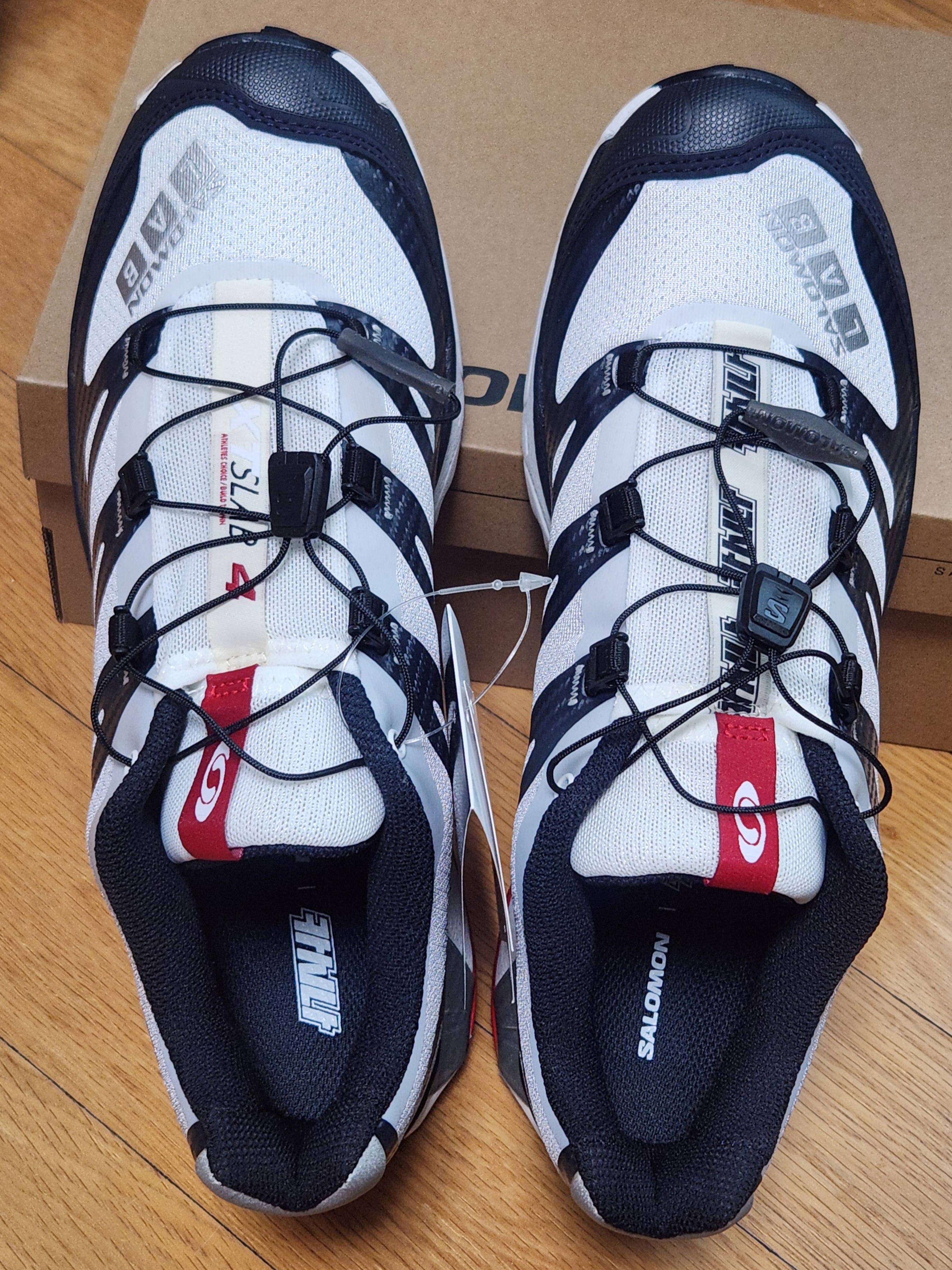 Salomon x Kasina XT-4 OG Dark Navy 착용 스타일