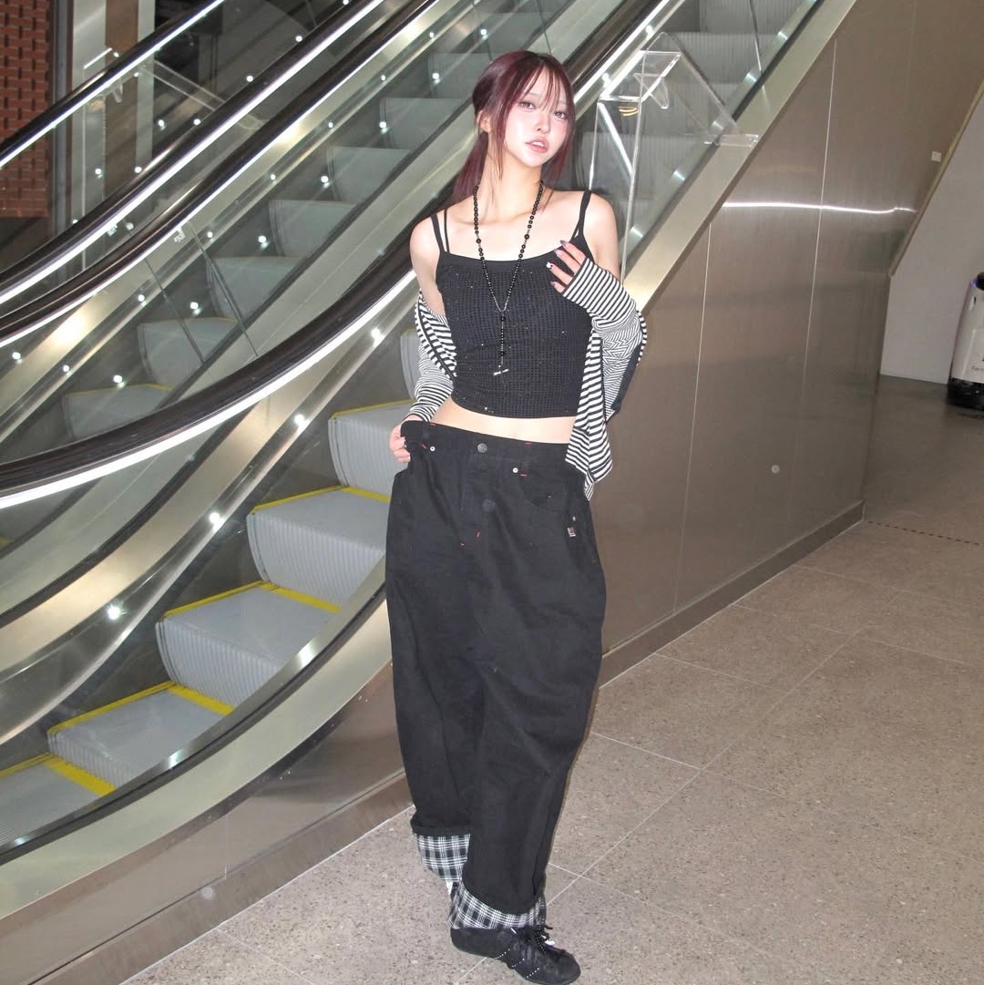 SPORT CHAMBER SC Check Cuff Pants BLACK 착용 스타일 - 3
