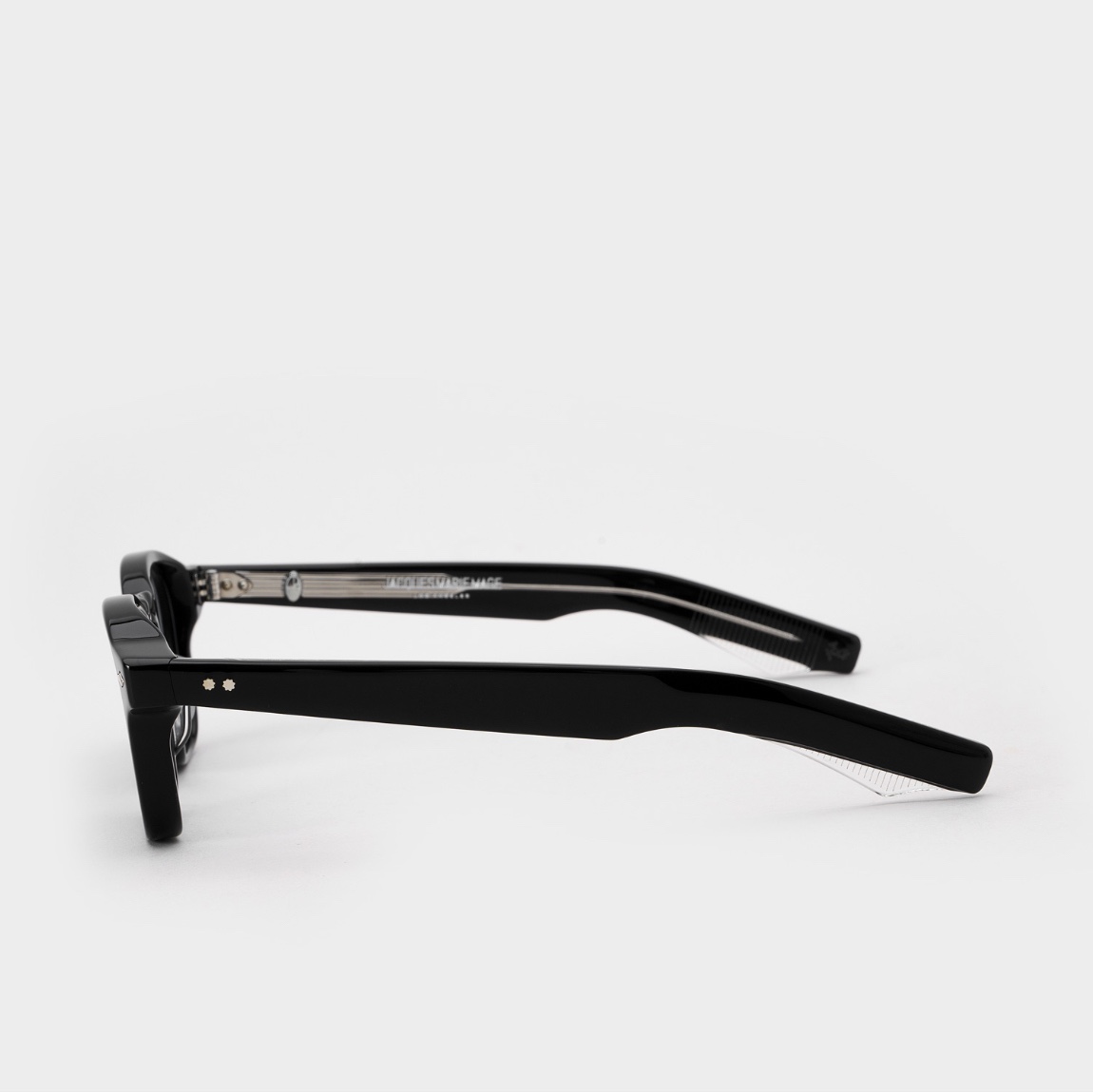 Jacques Marie Mage Zephirin 44 Azure Lenses Titan Silver 착용 스타일 - 3