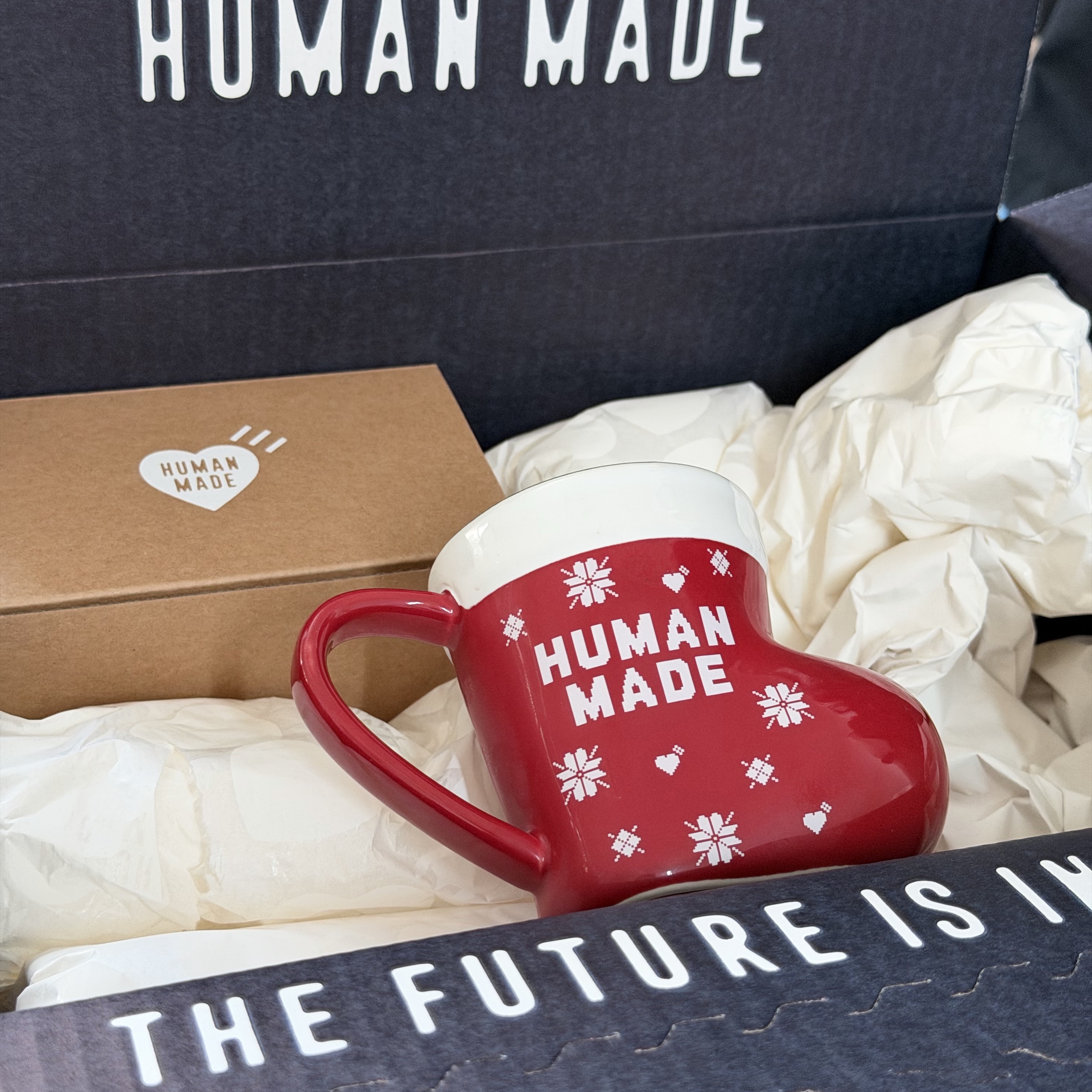 휴먼 메이드 홀리데이 부츠 머그 레드 | Human Made | KREAM