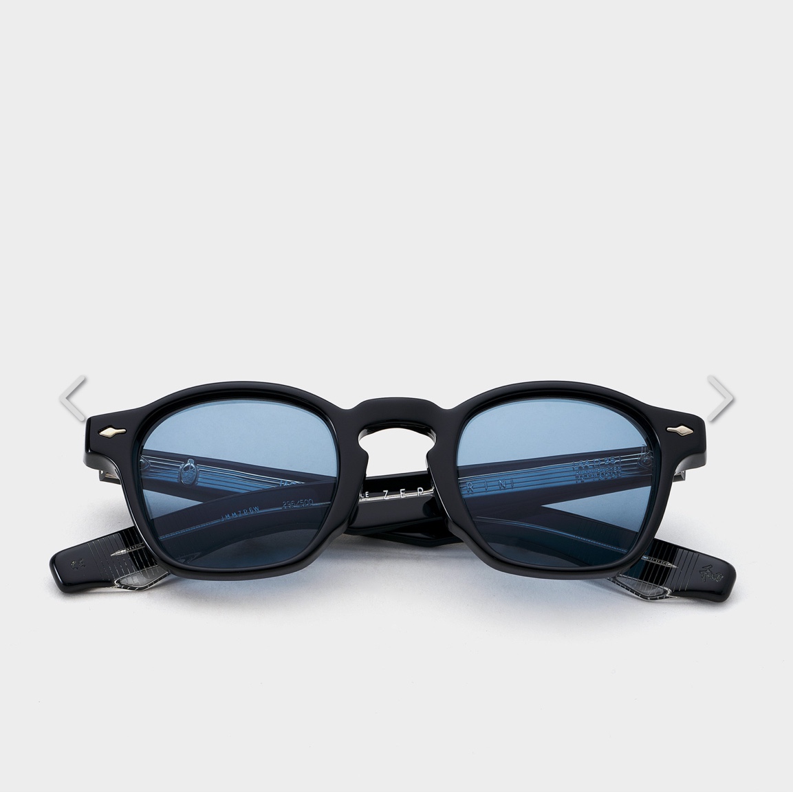 Jacques Marie Mage Zephirin 44 Azure Lenses Titan Silver 착용 스타일 - 1