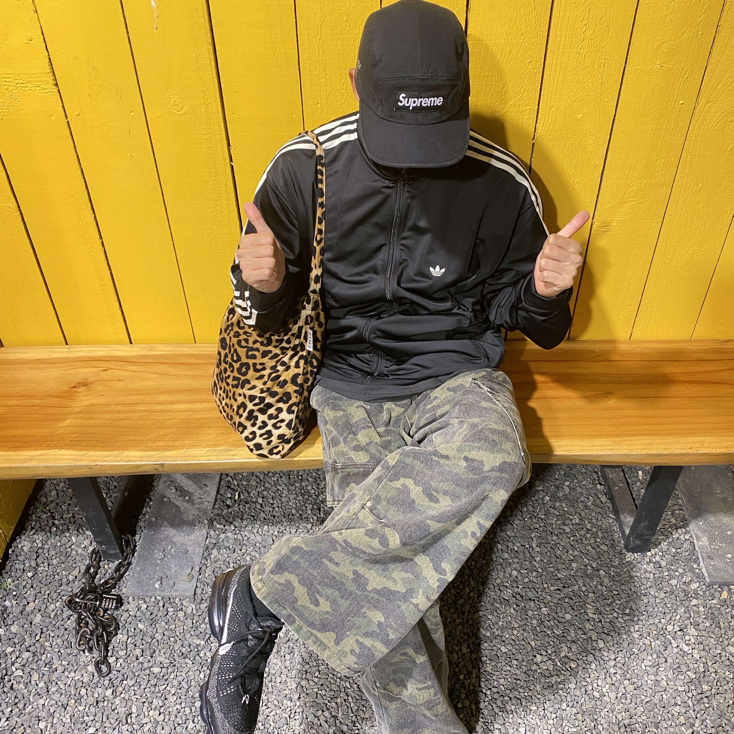Adidas 3-Stripes BB Track Top Black Cream White - KR Sizing, Nike Air VaporMax 2023 Flyknit Triple Black 착용 스타일 - 1