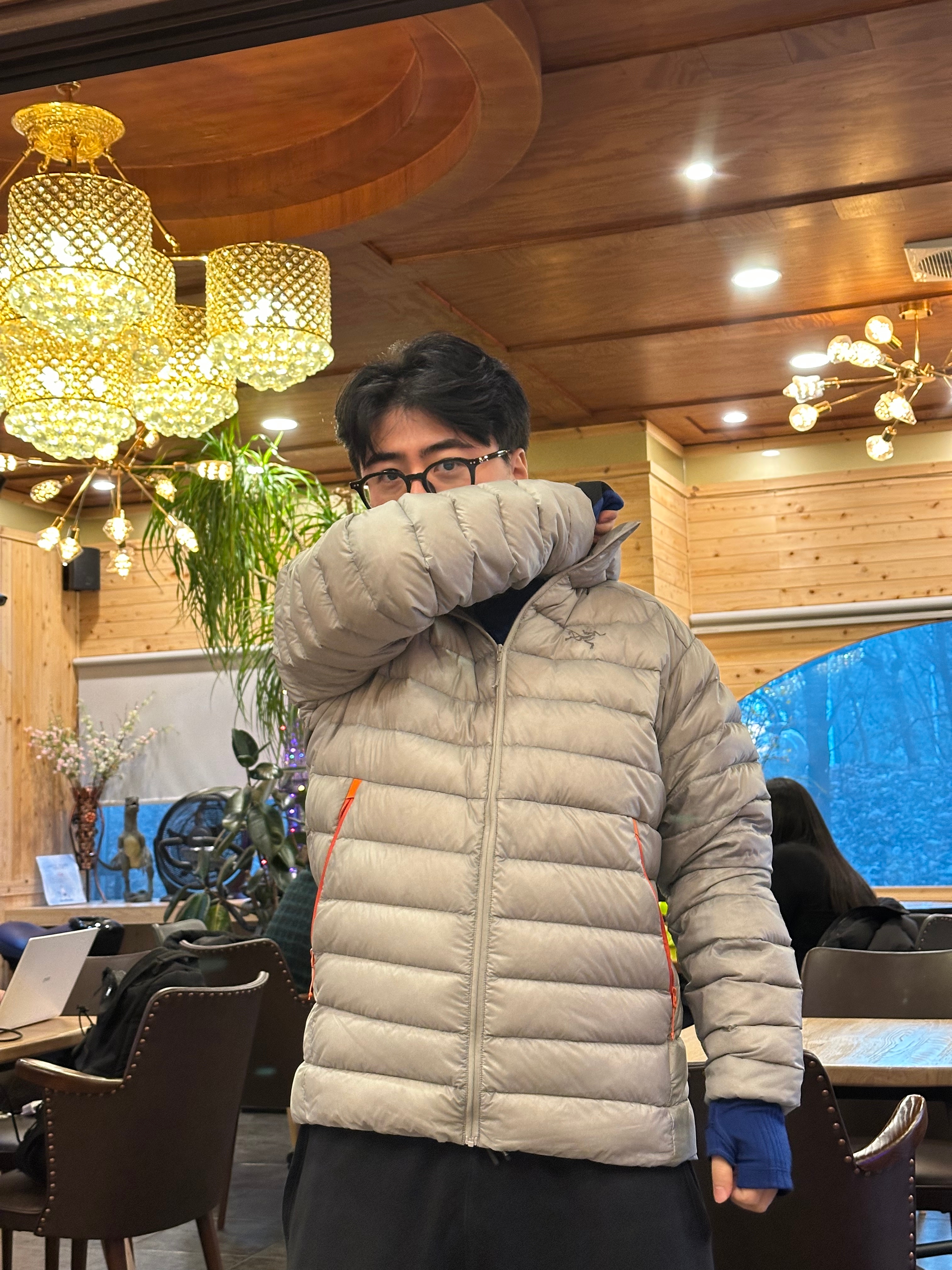 Arc'teryx Cerium Hoody Habitat 착용 스타일