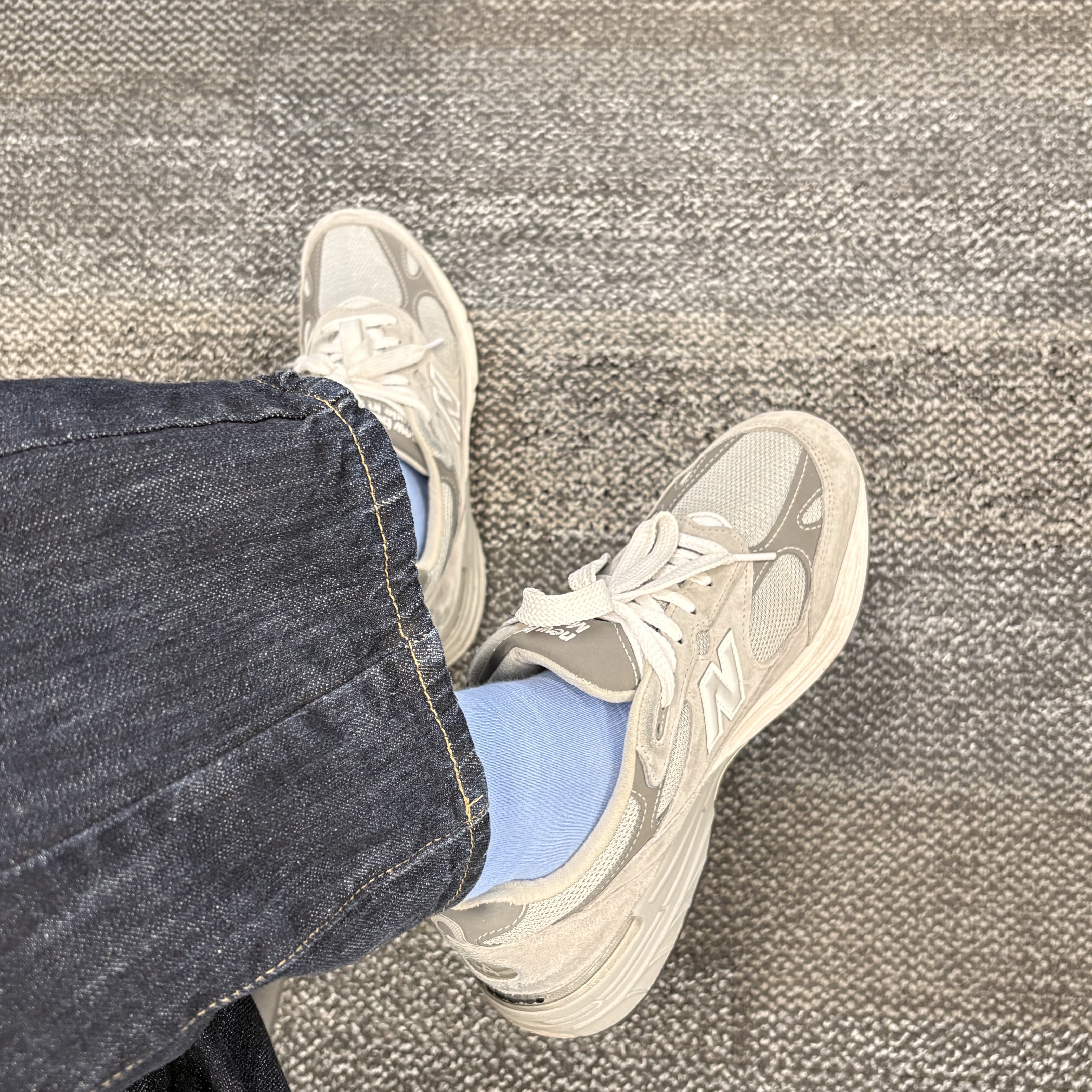 Dr. Martens 2976 Mono Smooth Leather Chelsea Boots Black, Salomon XT-6 Quail Plum Kitten 착용 스타일 - 3