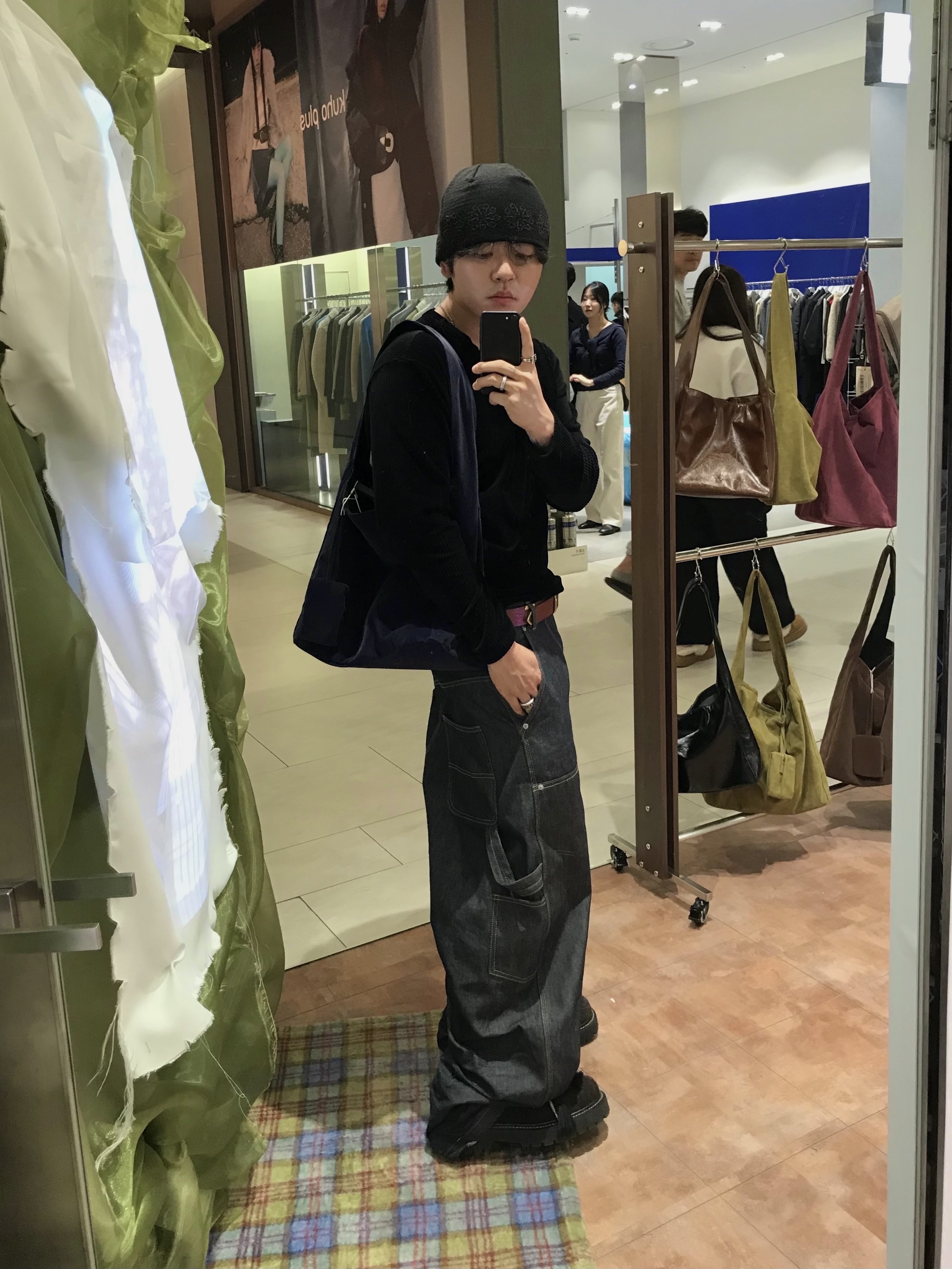 Polyteru Old School Track Parka Black, Stussy Metal S Tip Belt Desert 착용 스타일 - 4