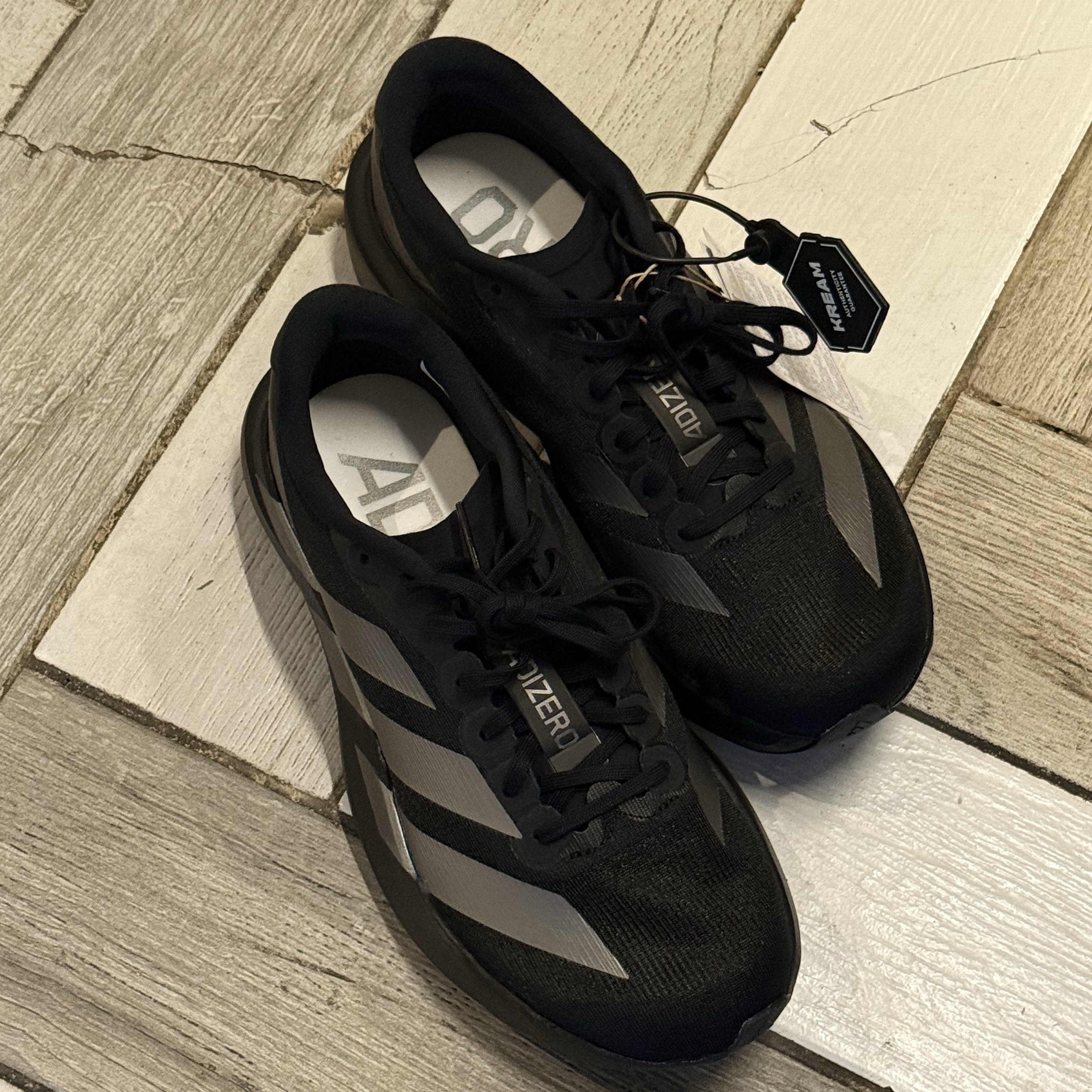 (W) Adidas Adizero EVO SL Core Black Iron Metallic 착용 스타일 - 1