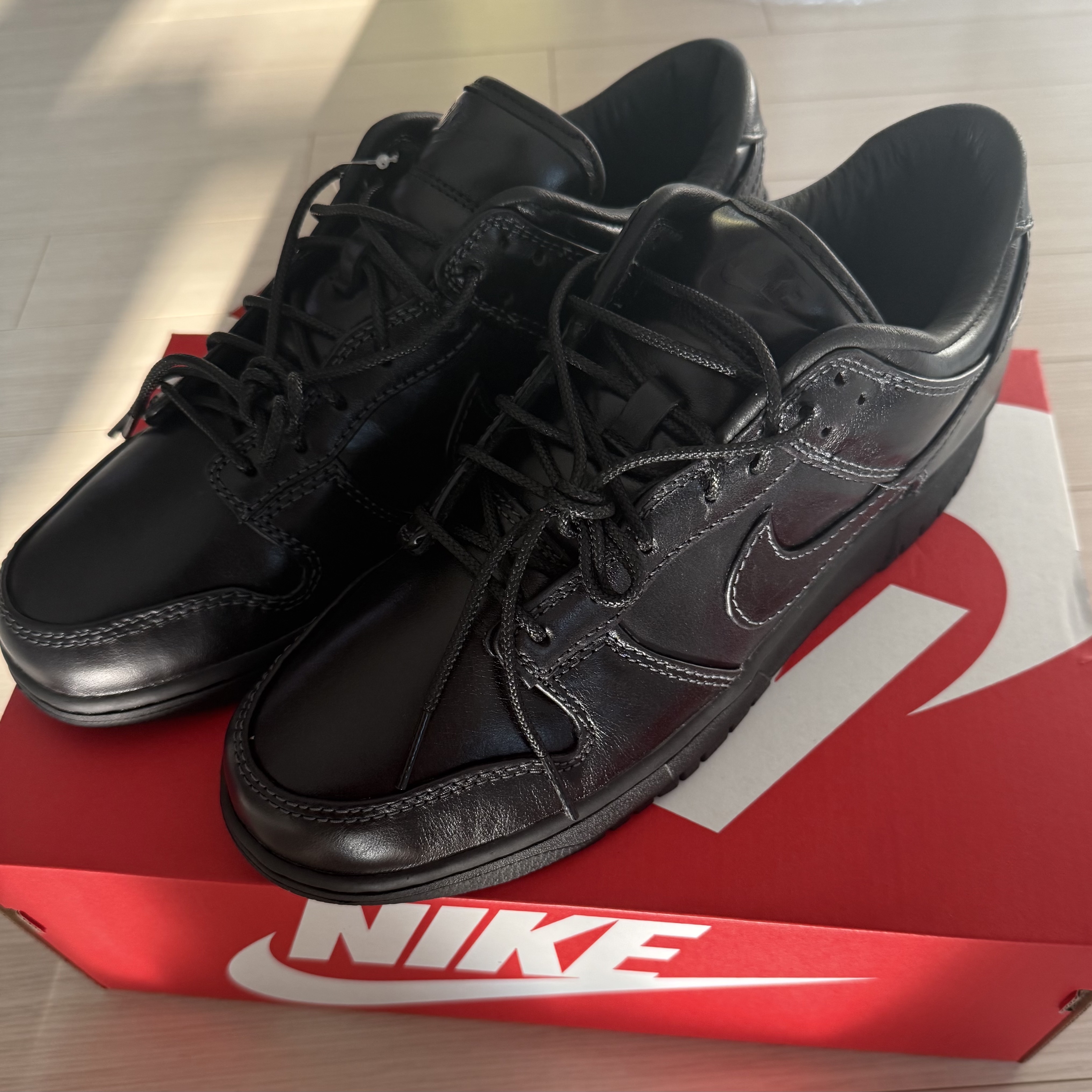 Nike Dunk Low Retro PRM QS Black 착용 스타일