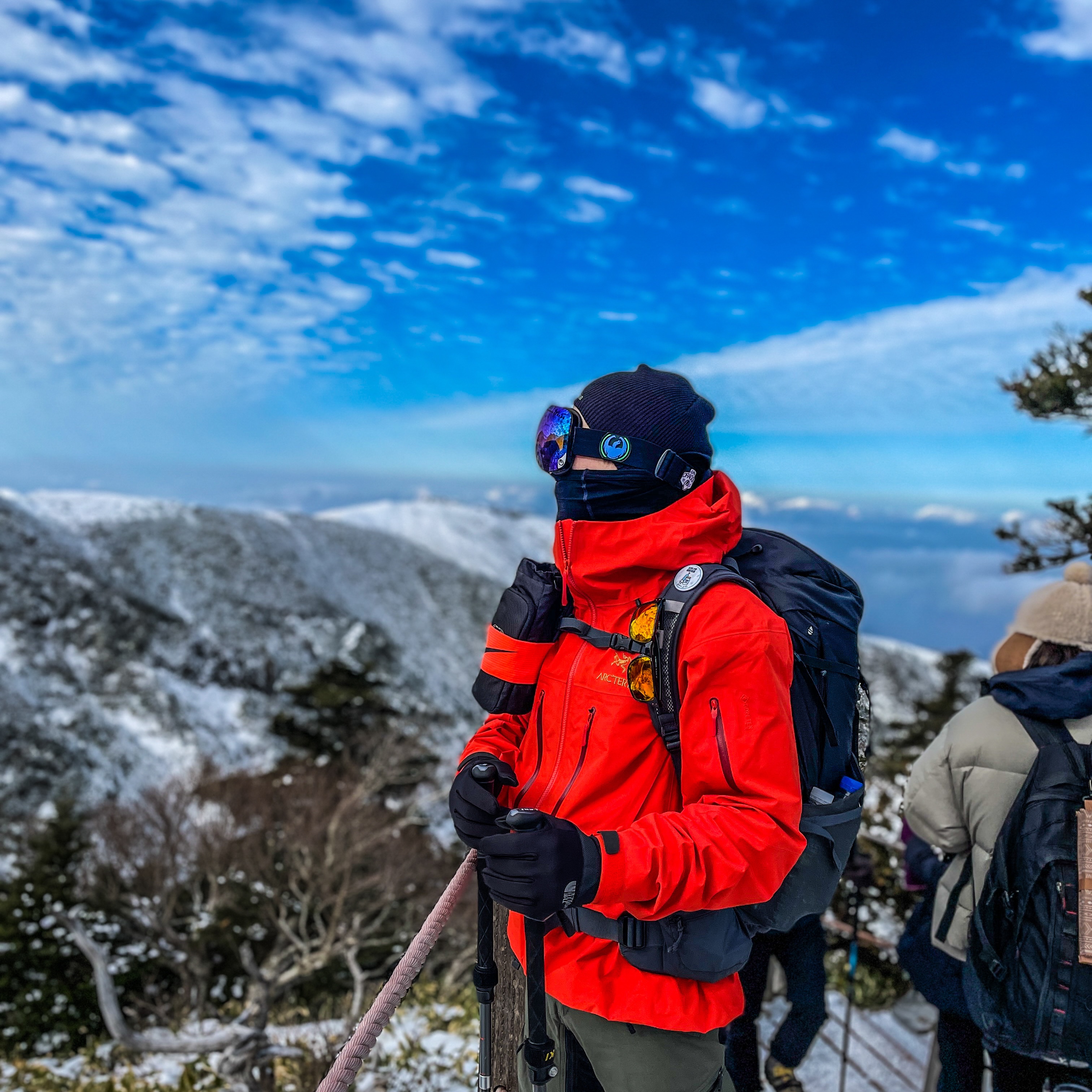 Arc'teryx Alpha SV Jacket Dynasty 착용 스타일