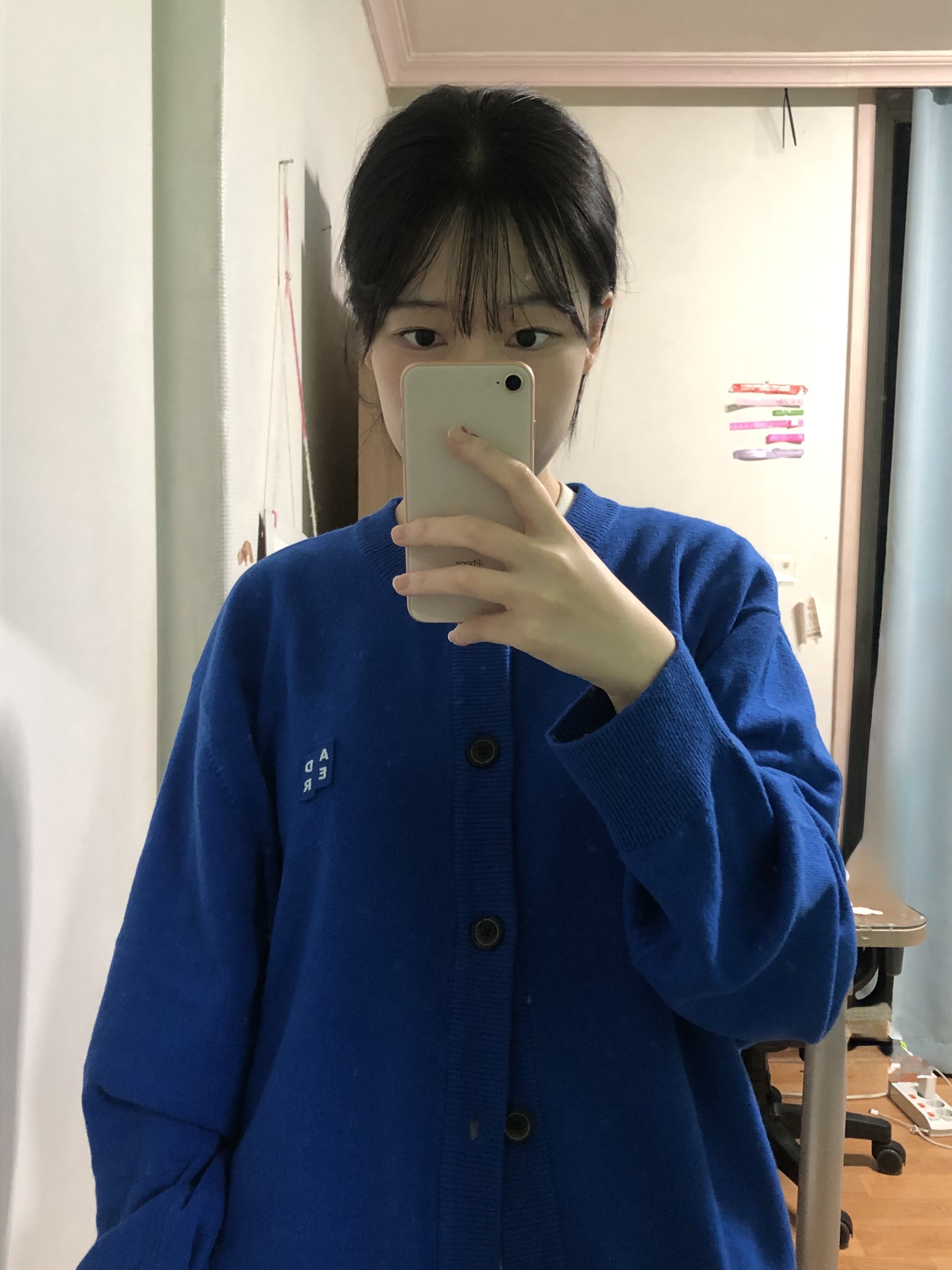 Ader Error Sig; TRS Tag Cardigan 02 Z-Blue 착용 스타일 - 1