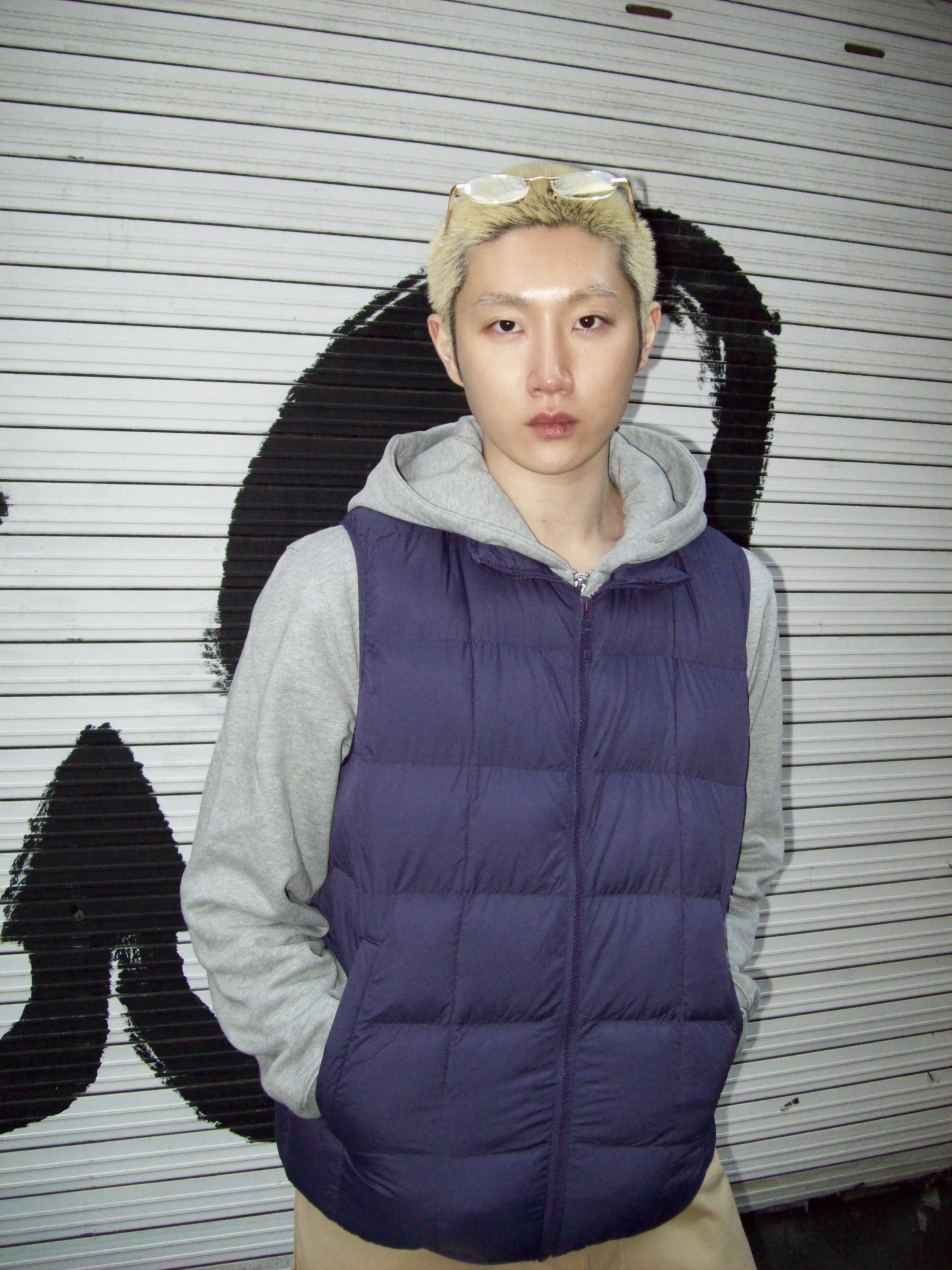 Nonnod Flexible Pants Beige 착용 스타일 - 1