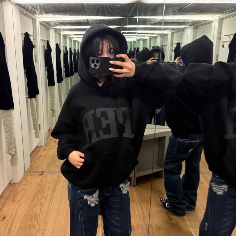 Permanent Archive Comfortable Per Hoodie Black, Casetify Custom iPhone MagSafe Impact Case Clear Black 착용 스타일