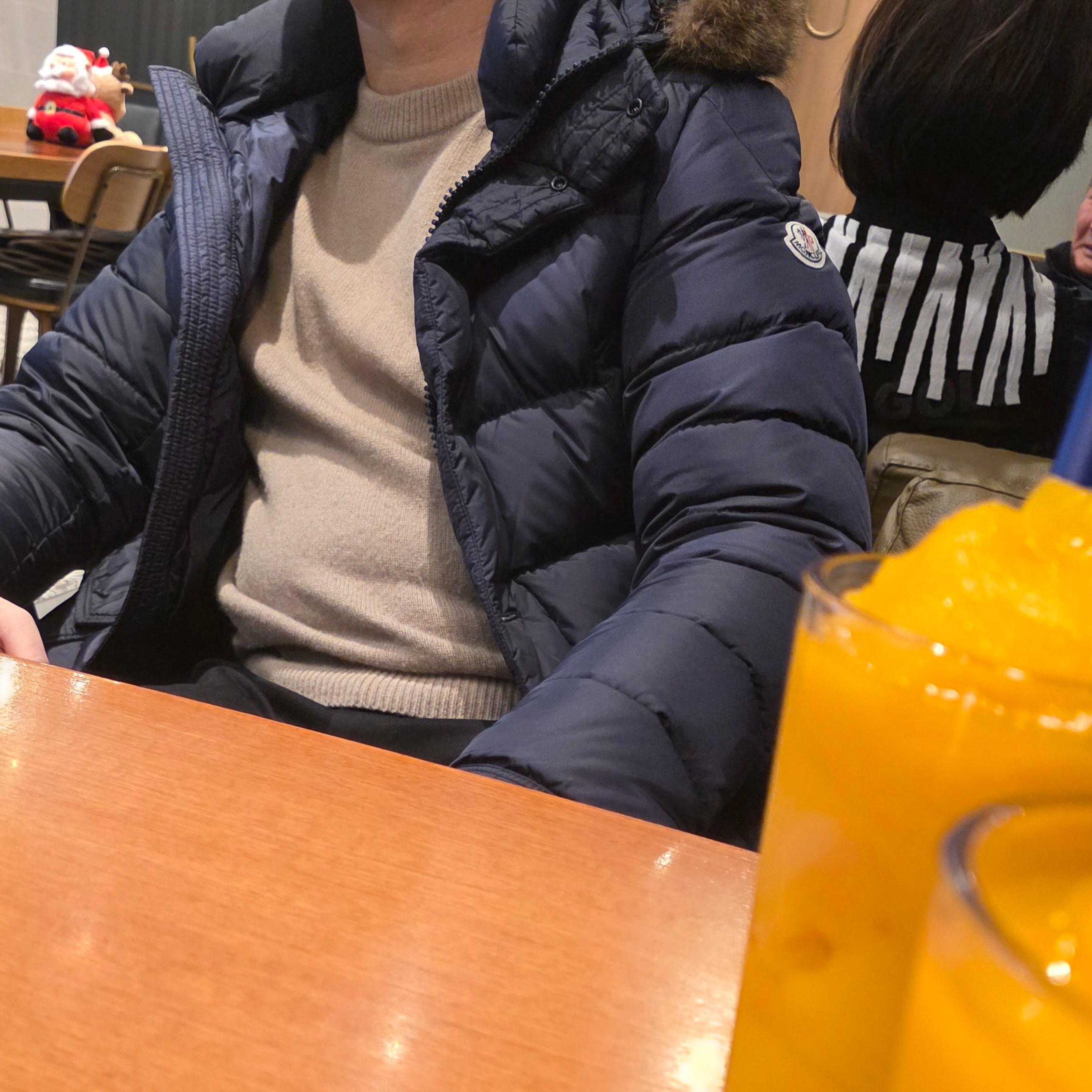 Moncler Cluny Long Down Jacket Night Blue - 23FW, Hermes Bouncing Sneakers Calfskin Suede Goatskin & Blanc 착용 스타일