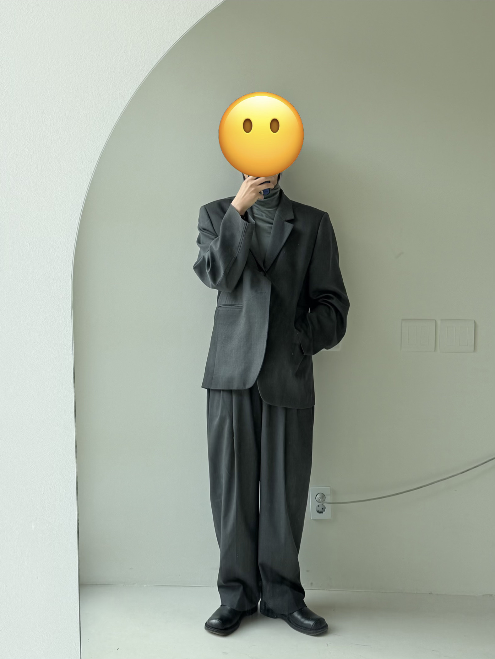 Ader Error Curve; DB01 Noir 착용 스타일 - 1