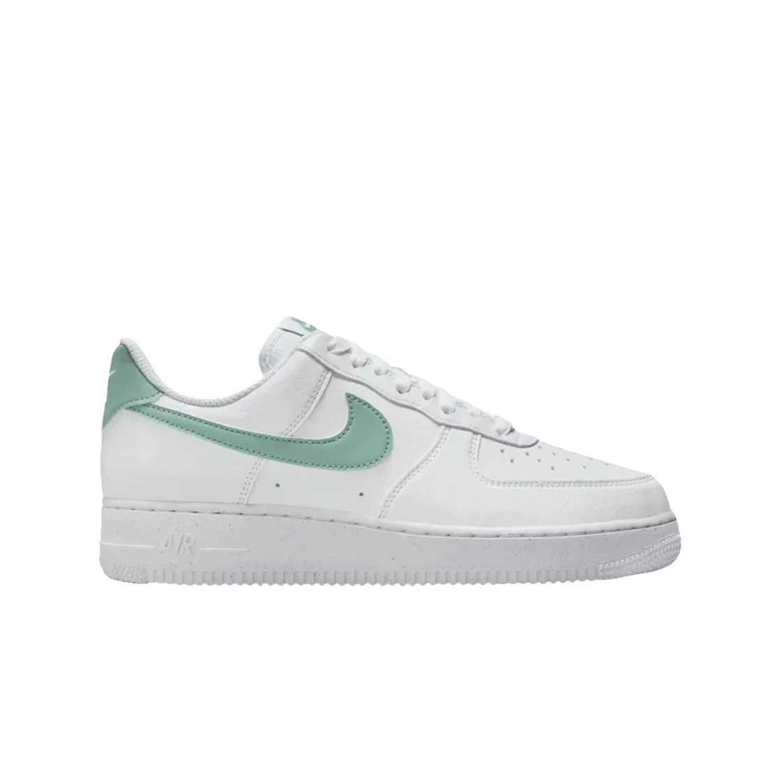 DV3808-112 (W) Nike Air Force 1 '07 Next Nature White Cannon