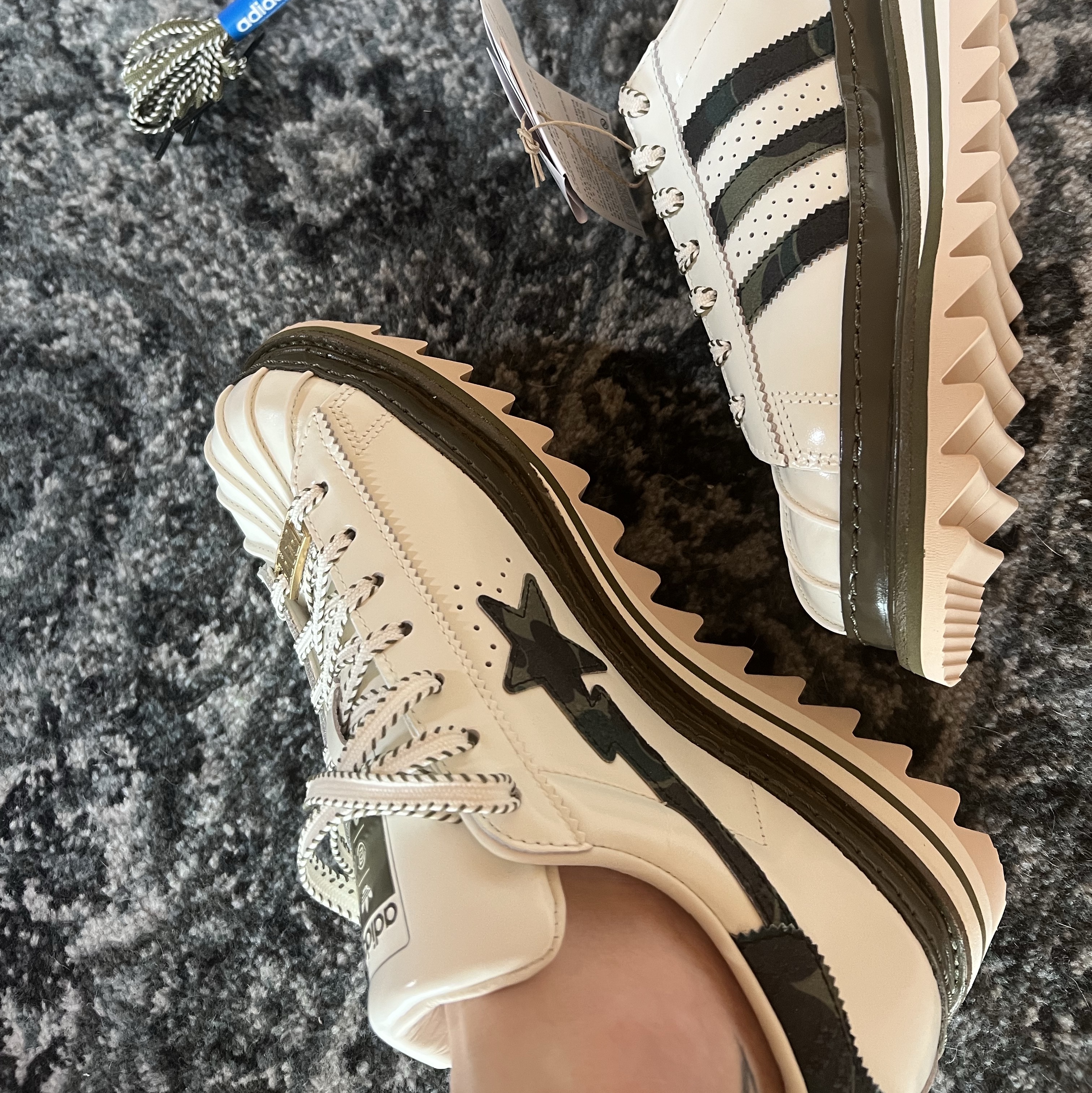 Adidas x BAPE x Edison Chen Clot Superstar Off White Branch 착용 스타일