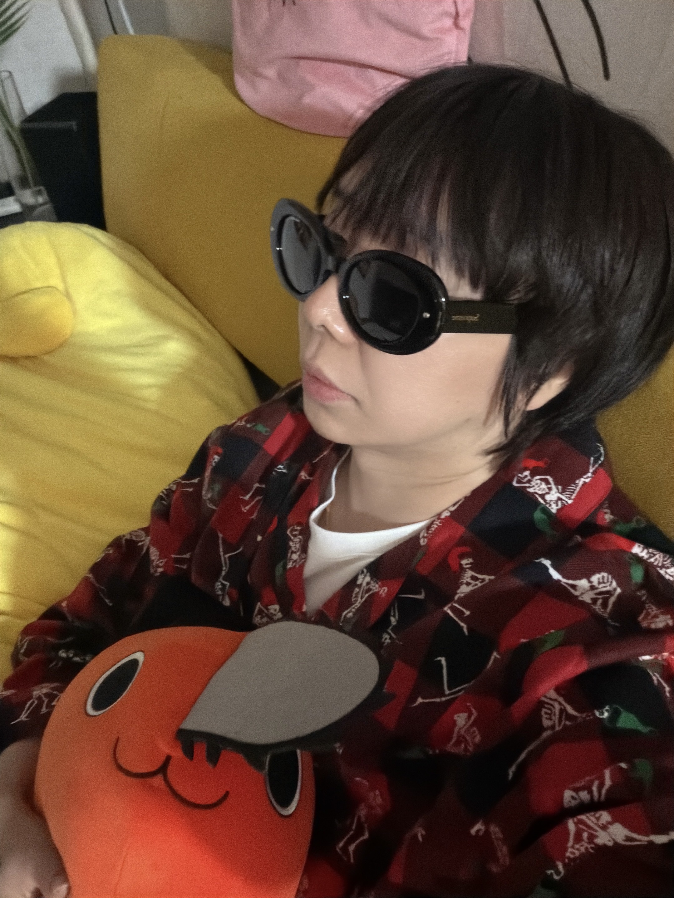 Supreme x Number (N)ine Sunglasses Black - 25FW, Supreme Holiday Pajama Set Plaid - 25FW 착용 스타일