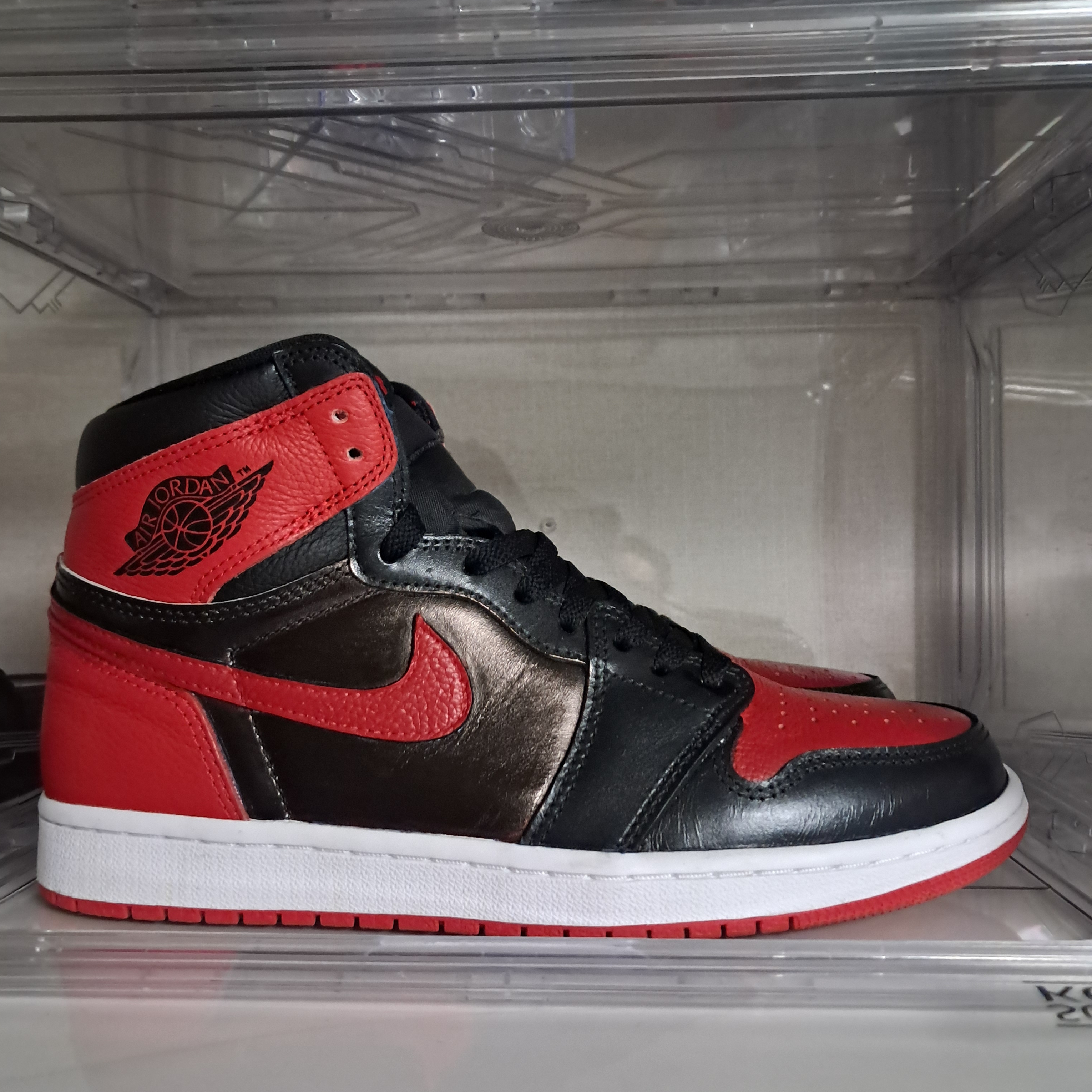 Jordan 1 Retro High OG Heritage, Jordan 1 High 85 Bred 착용 스타일 - 1