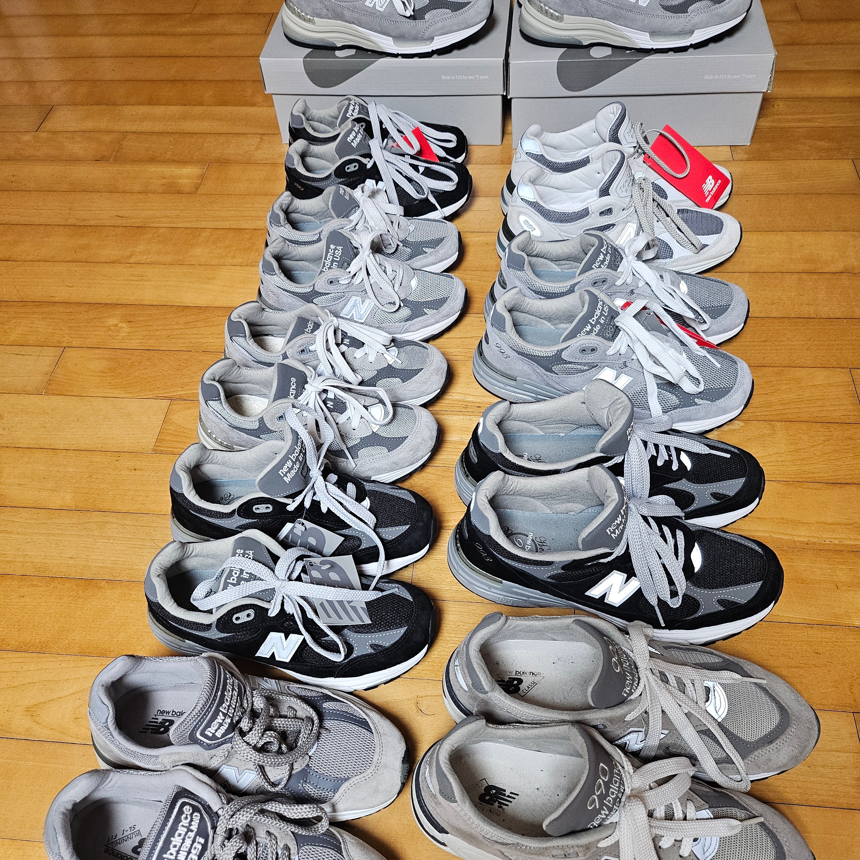 New Balance 992 Made in USA Core Grey Silver Metallic 착용 스타일