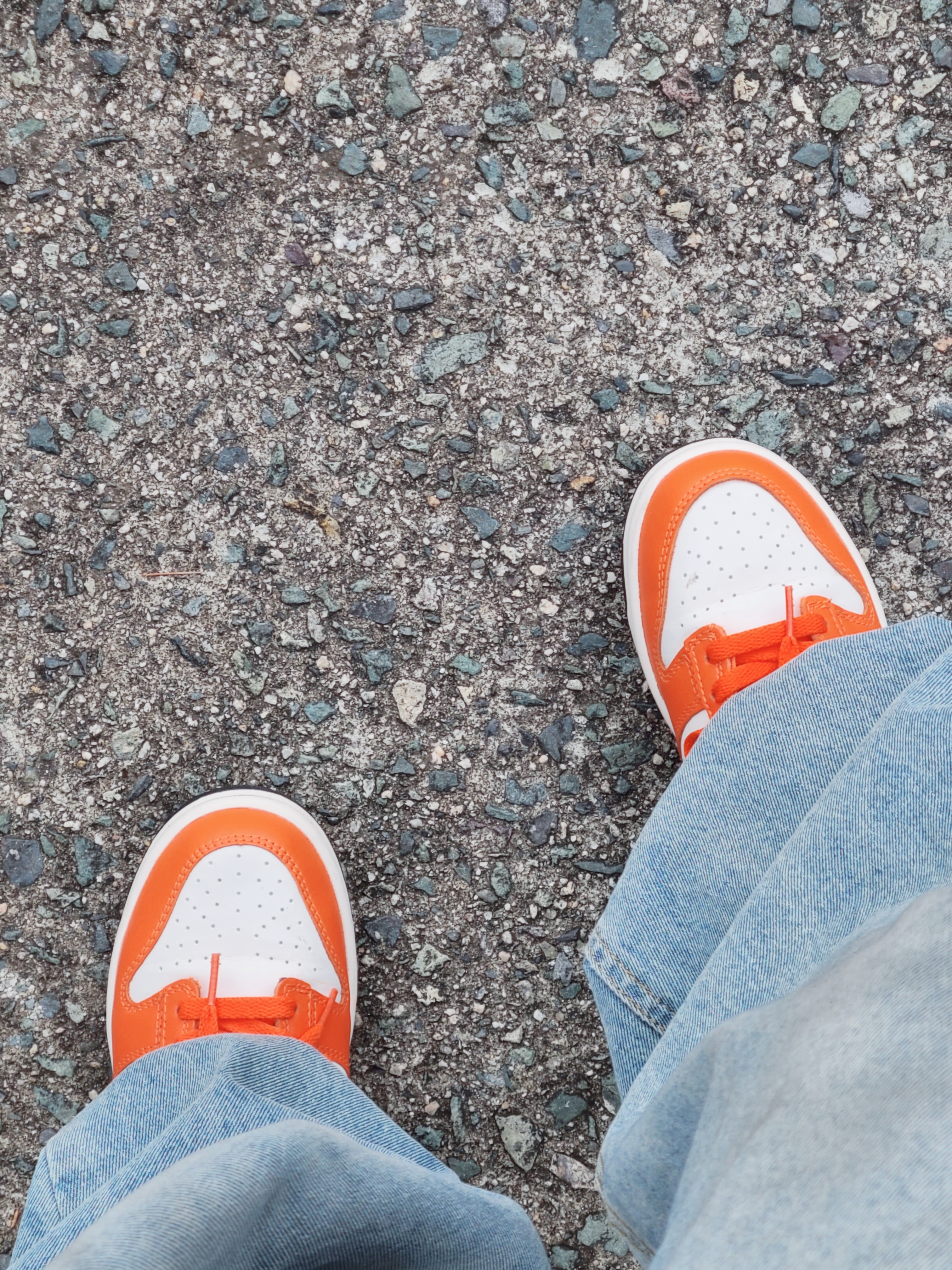 (GS) Nike Dunk Low Safety Orange 착용 스타일