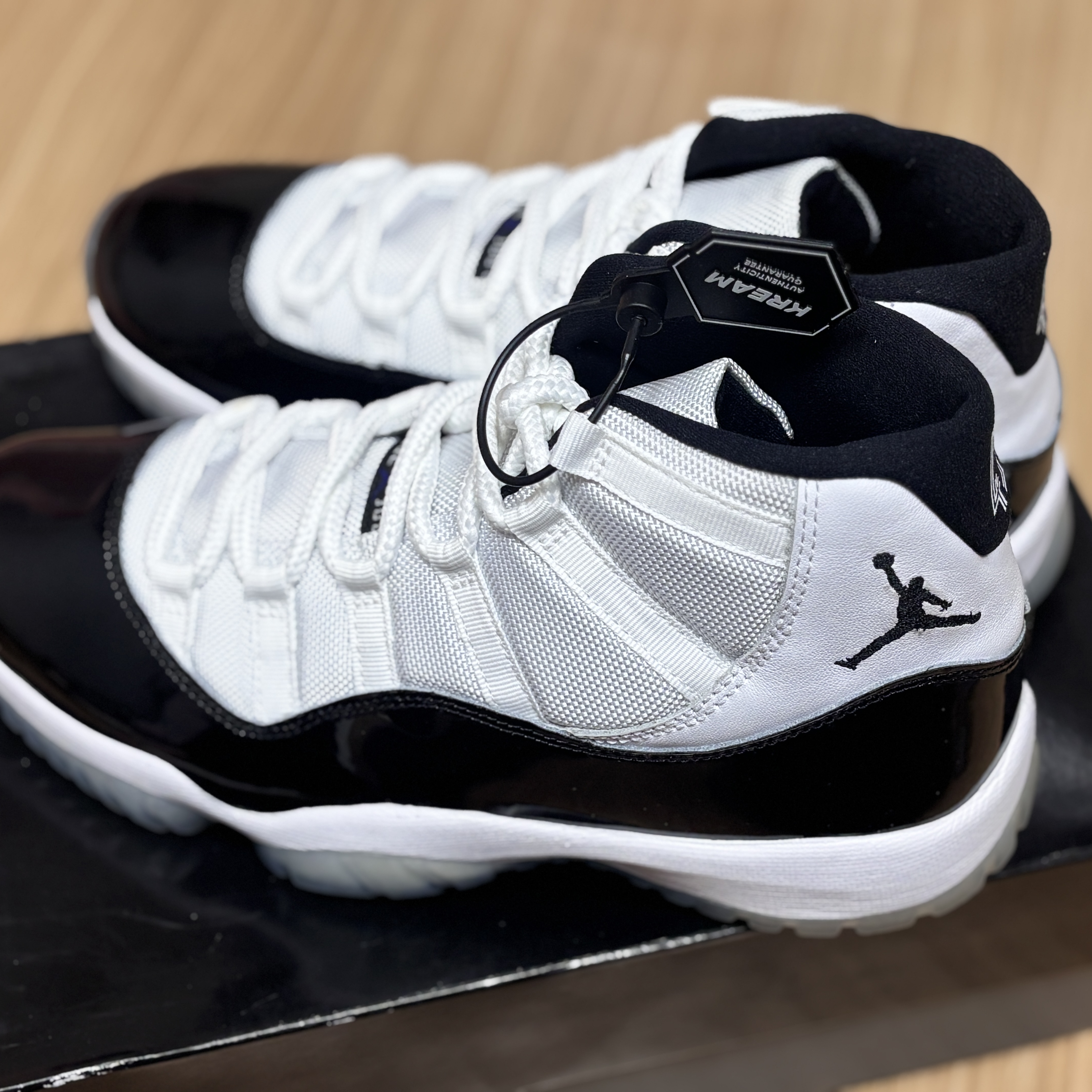 Jordan 11 Retro Concord 2018 착용 스타일