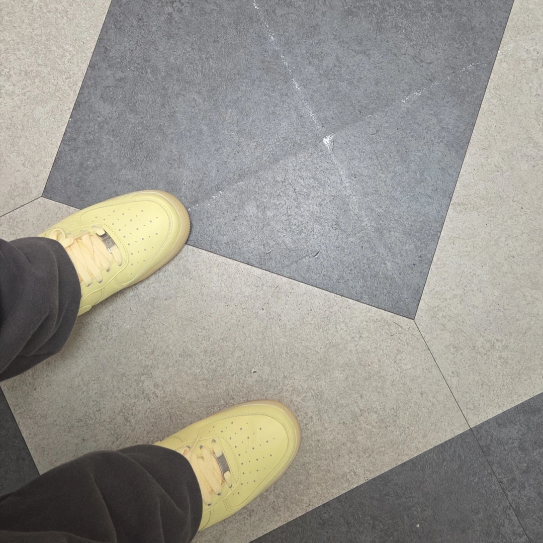 Nike x Drake Nocta Air Force 1 Low SP Certified Lover Boy Citron Tint Cobalt Tint 착용 스타일