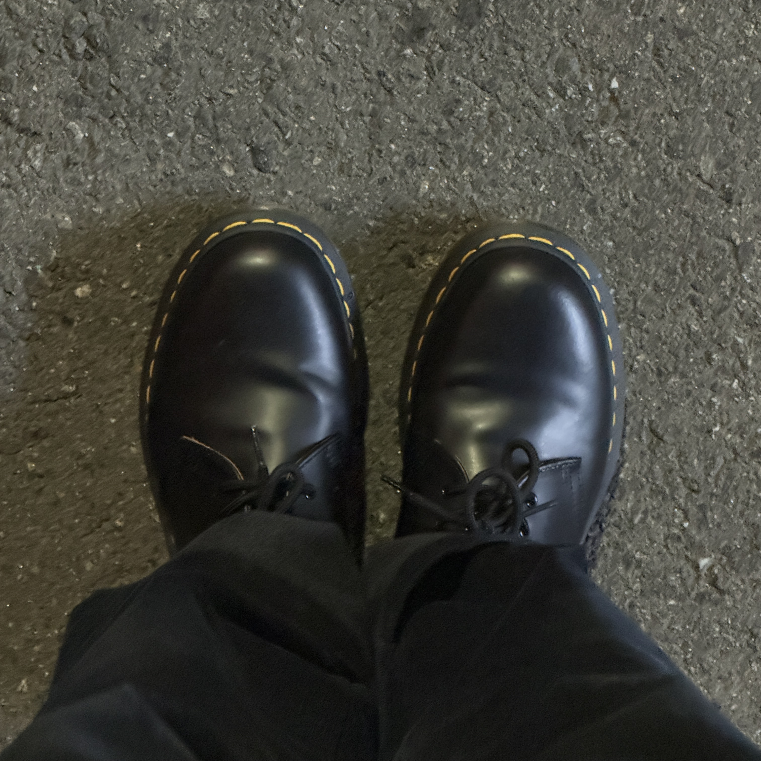 Dr. Martens 1461 Smooth Black 착용 스타일