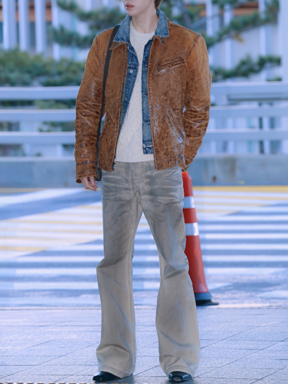 PACOSPLY Crushed Boots Jeans Dirty Desert 착용 스타일