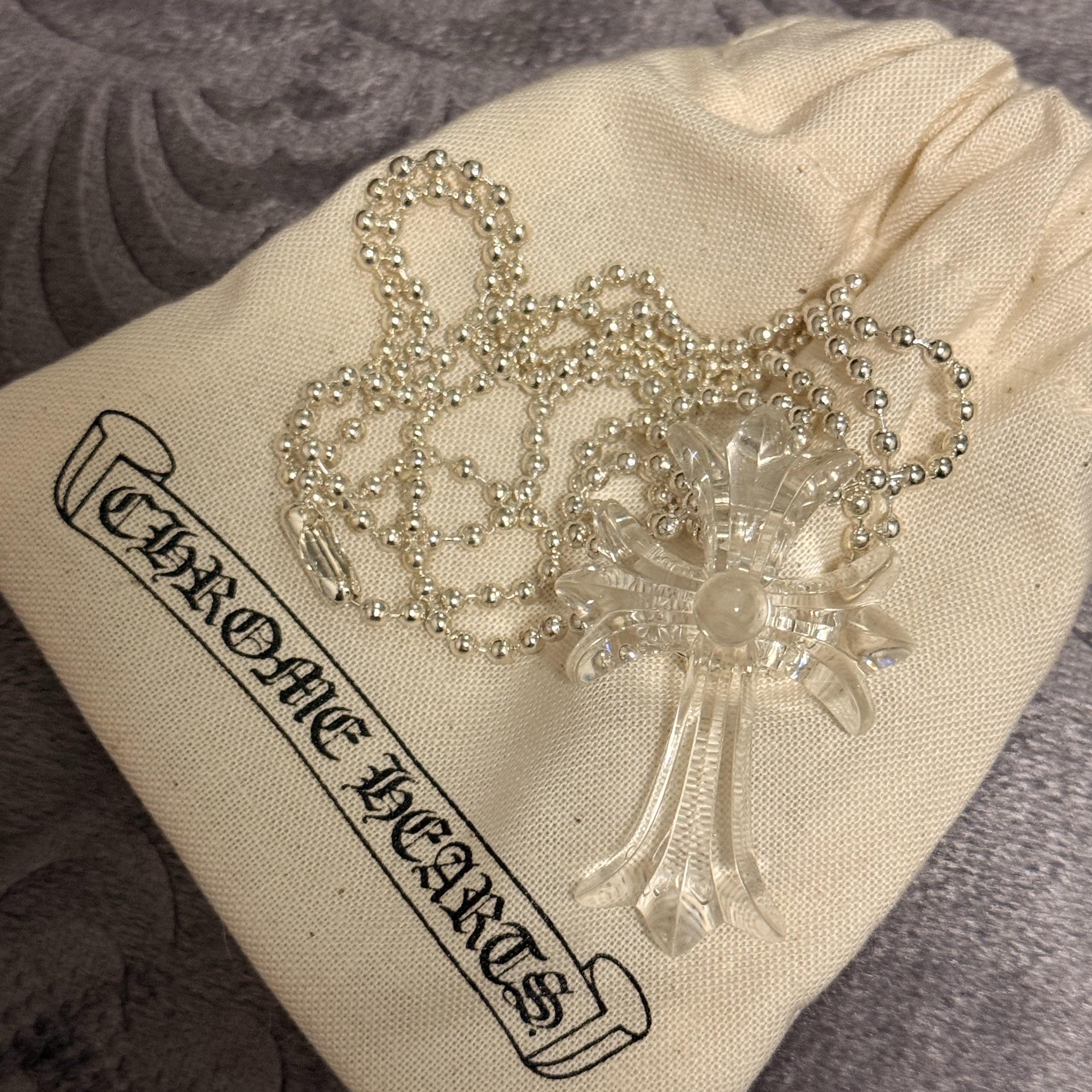 Chrome Hearts Silichrome CH Cross Pendant Clear 2025 착용 스타일