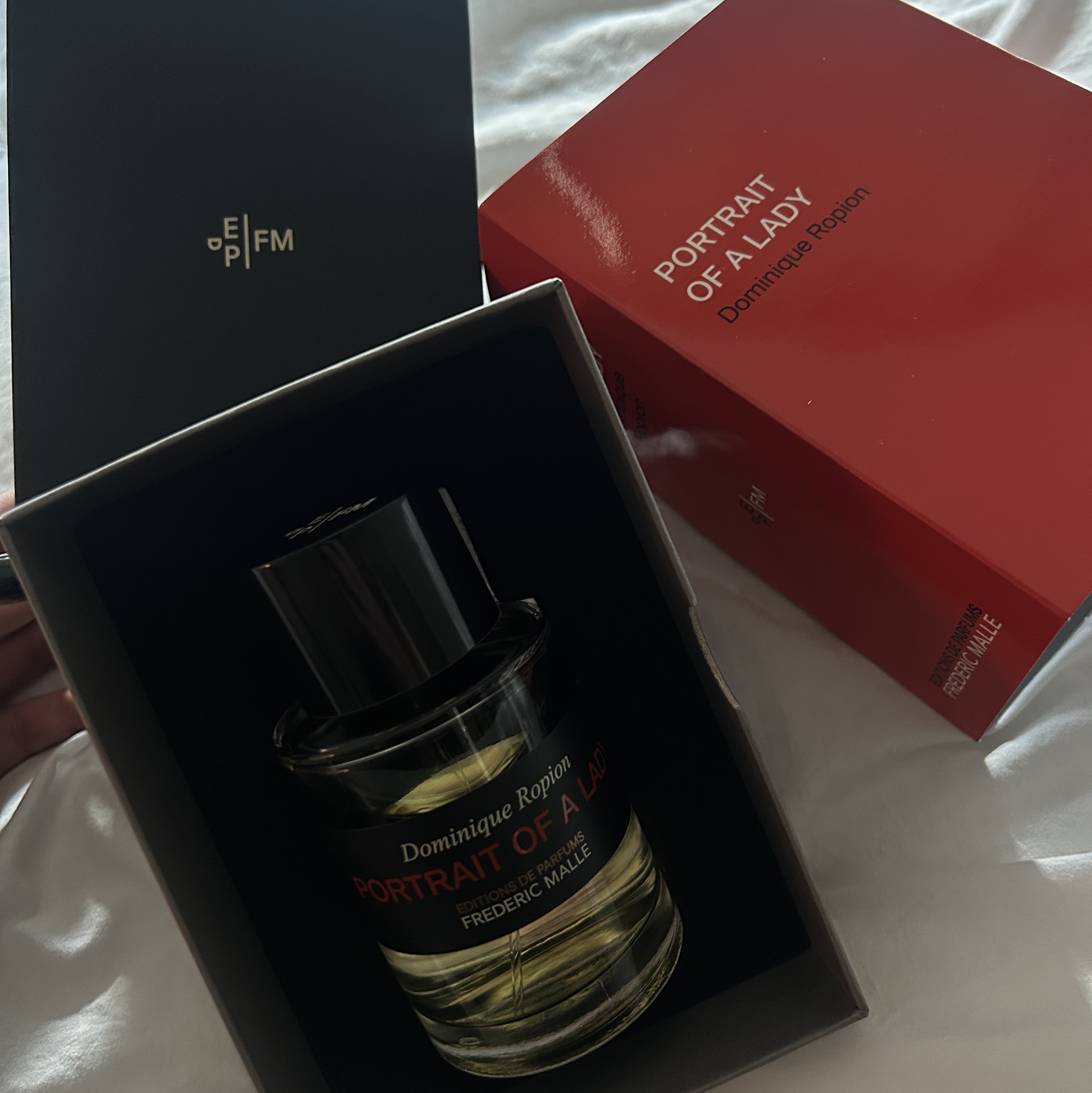 Frederic Malle Portrait of A Lady 100ml Spray 착용 스타일