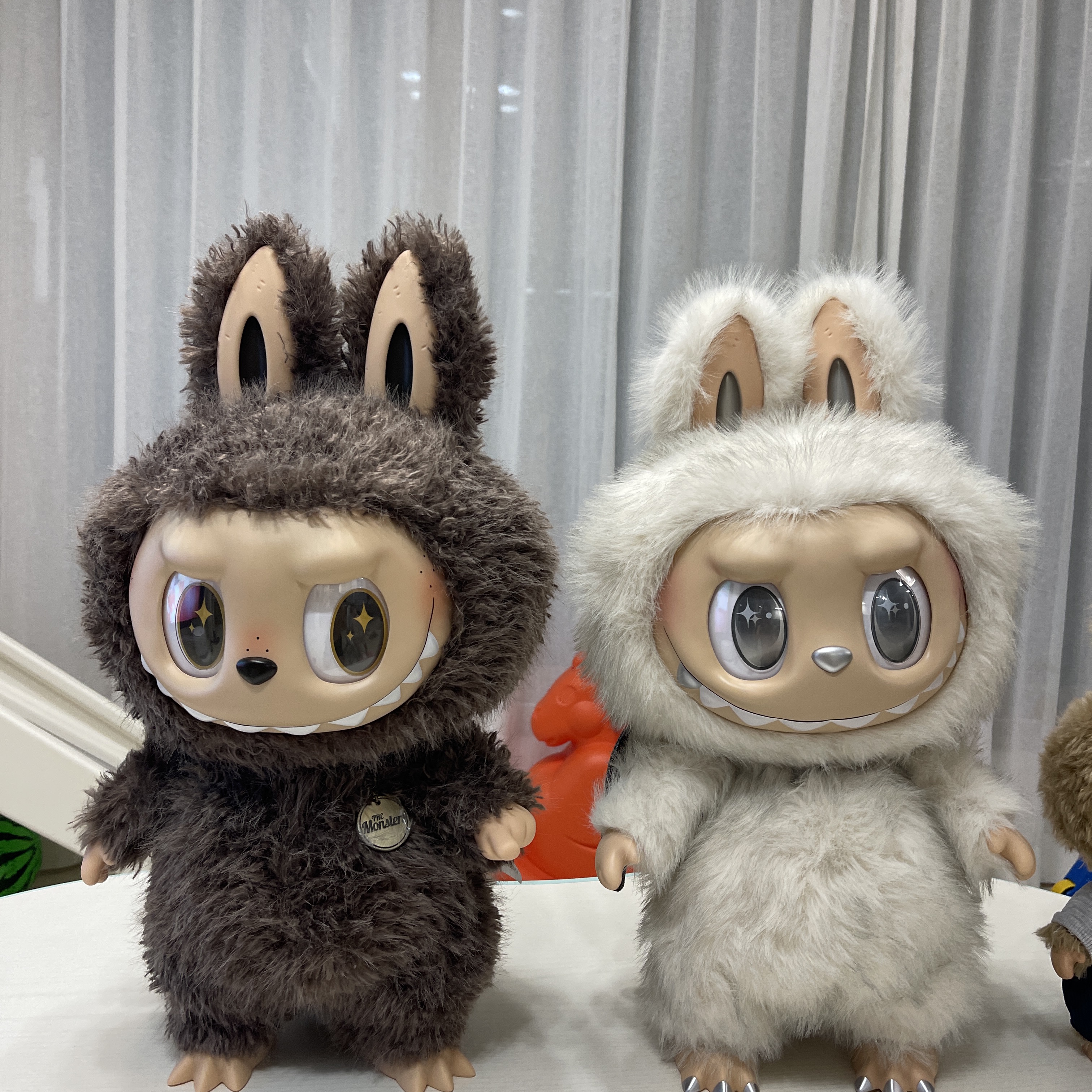 Pop Mart The Monsters Zimomo Angel In Clouds Vinyl Face Doll 착용 스타일 - 6