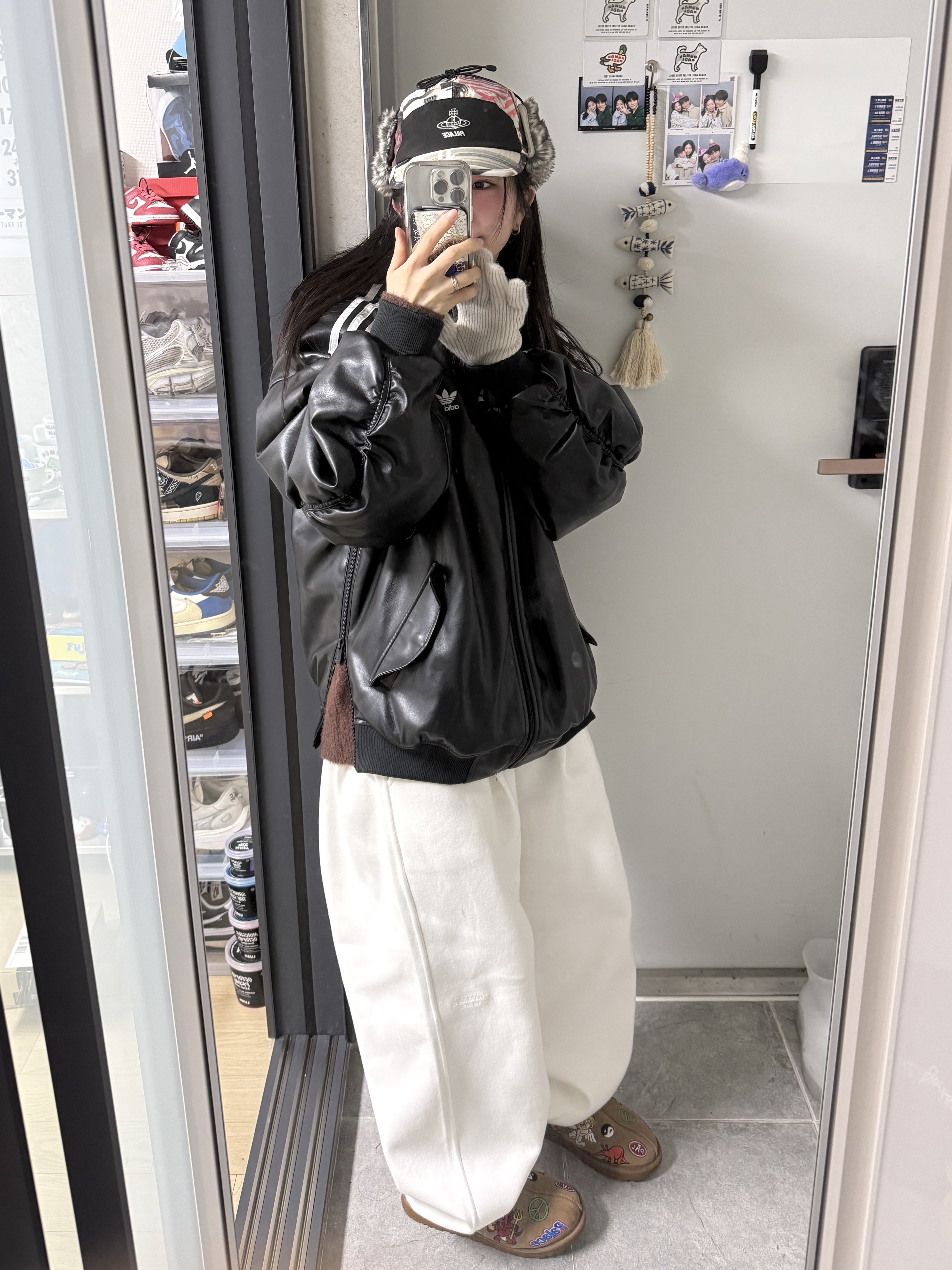 (W) Adidas Adilenium Xl Faux Leather Jacket Black - KR Sizing, UGG x Palace Tasman Slipper Chestnut 착용 스타일 - 2