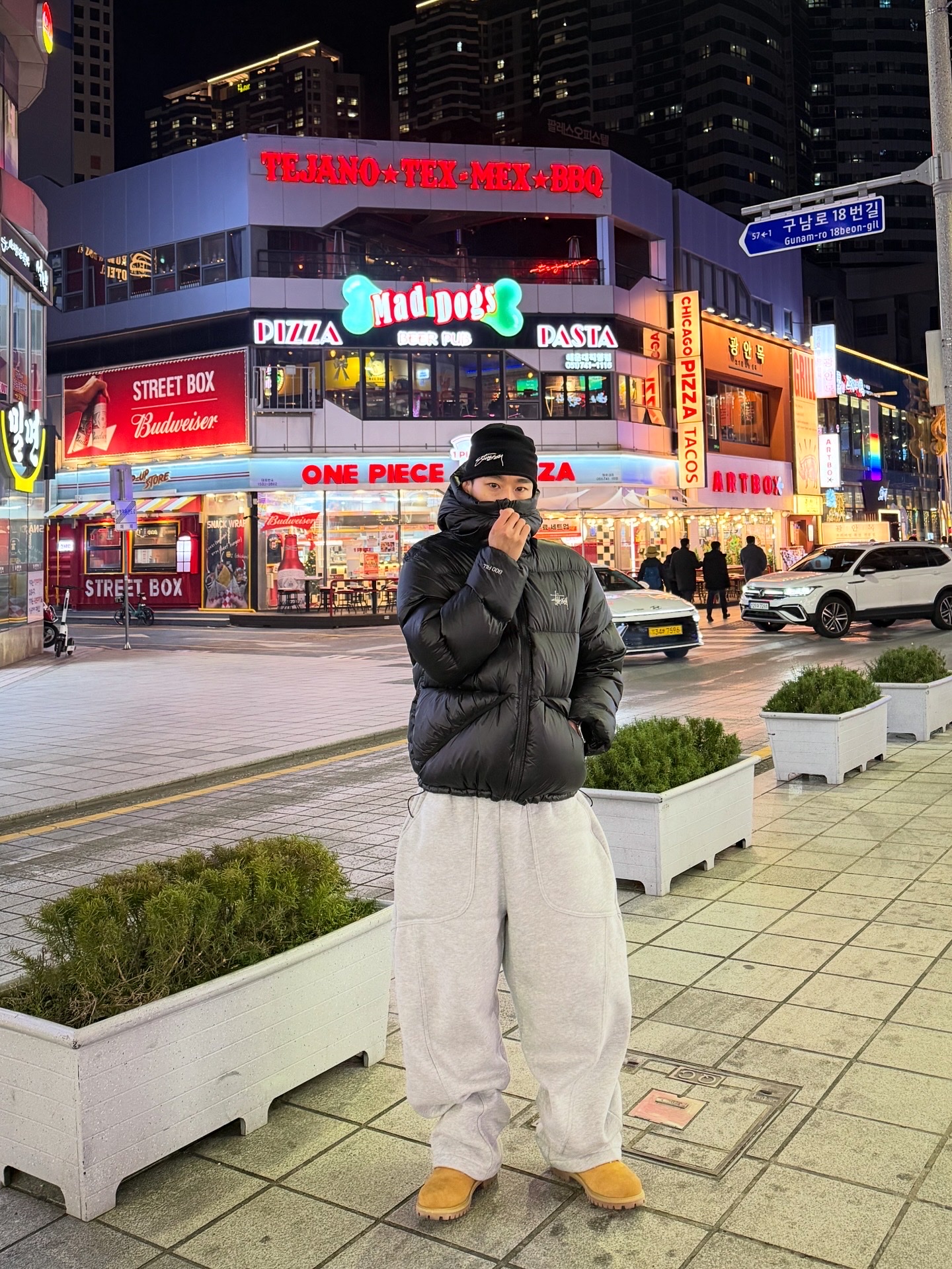 Timberland Premium 6 inch Waterproof Boot Wheat Nubuck - Wide, Stussy Skullcap Chain Stitch Rolled Edge Black 착용 스타일 - 3